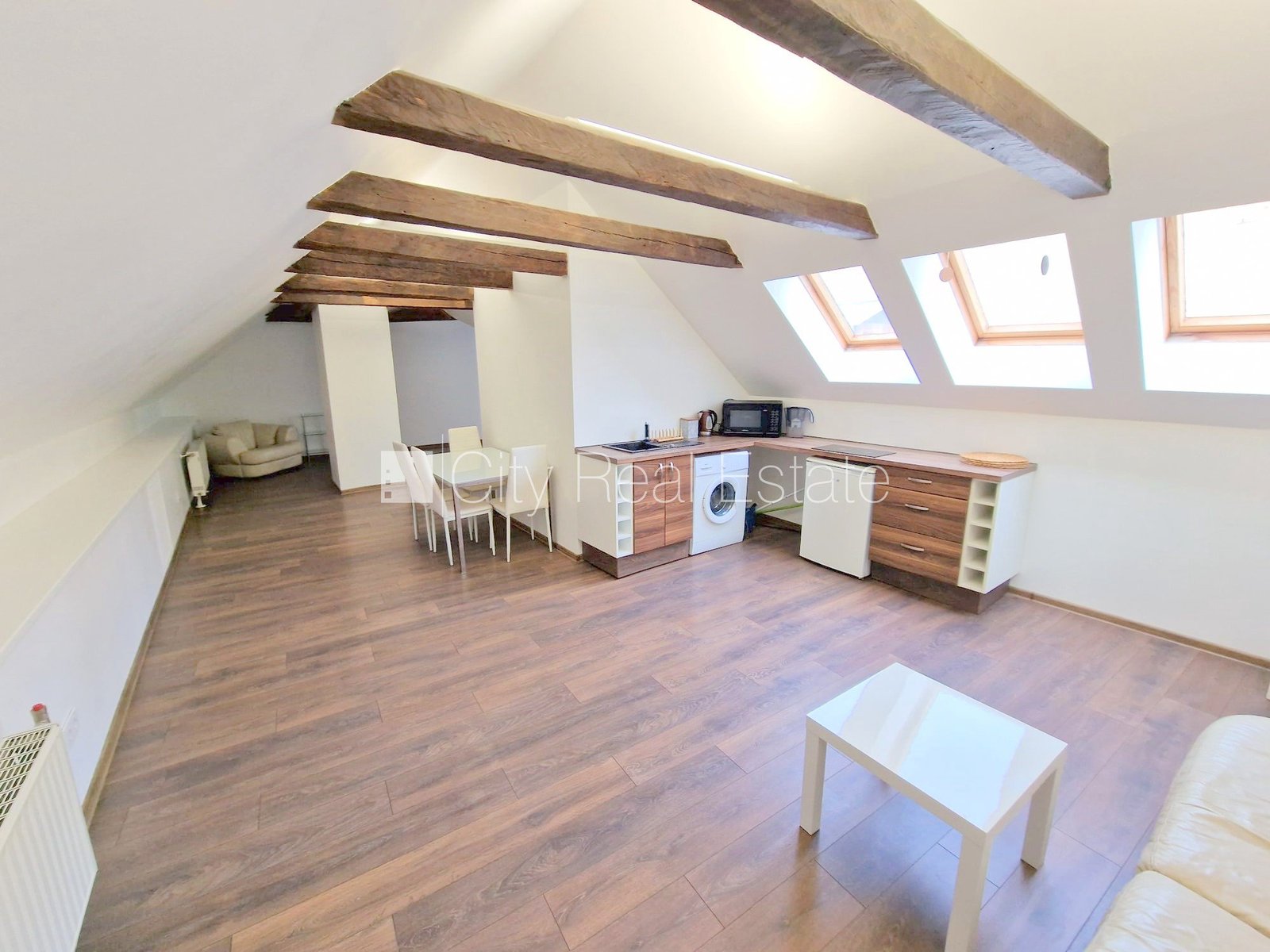 2 istabu dzīvoklis Rīga, Vecrīga, 67 m², izīrē, Foto 1 no 10
