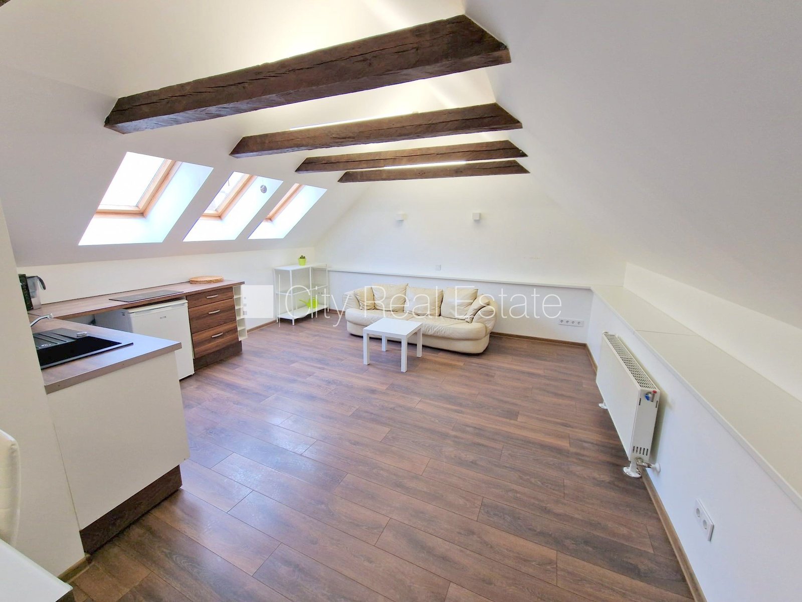 2 istabu dzīvoklis Rīga, Vecrīga, 67 m², izīrē, Foto 3 no 10