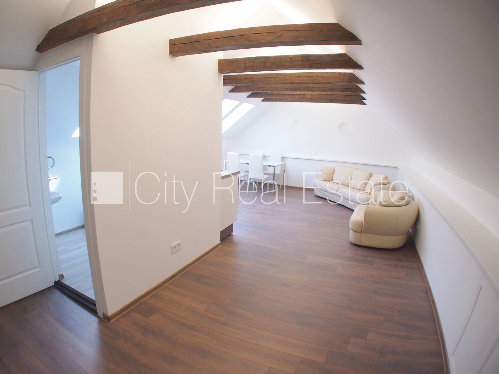 2 istabu dzīvoklis Rīga, Vecrīga, 67 m², izīrē, Foto 8 no 10