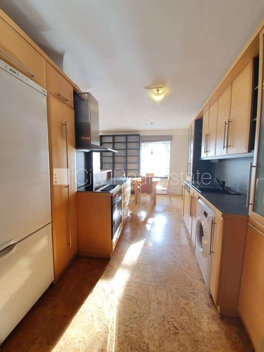 4 istabu dzīvoklis Rīga, Vecrīga, 107 m², izīrē, Foto 5 no 10