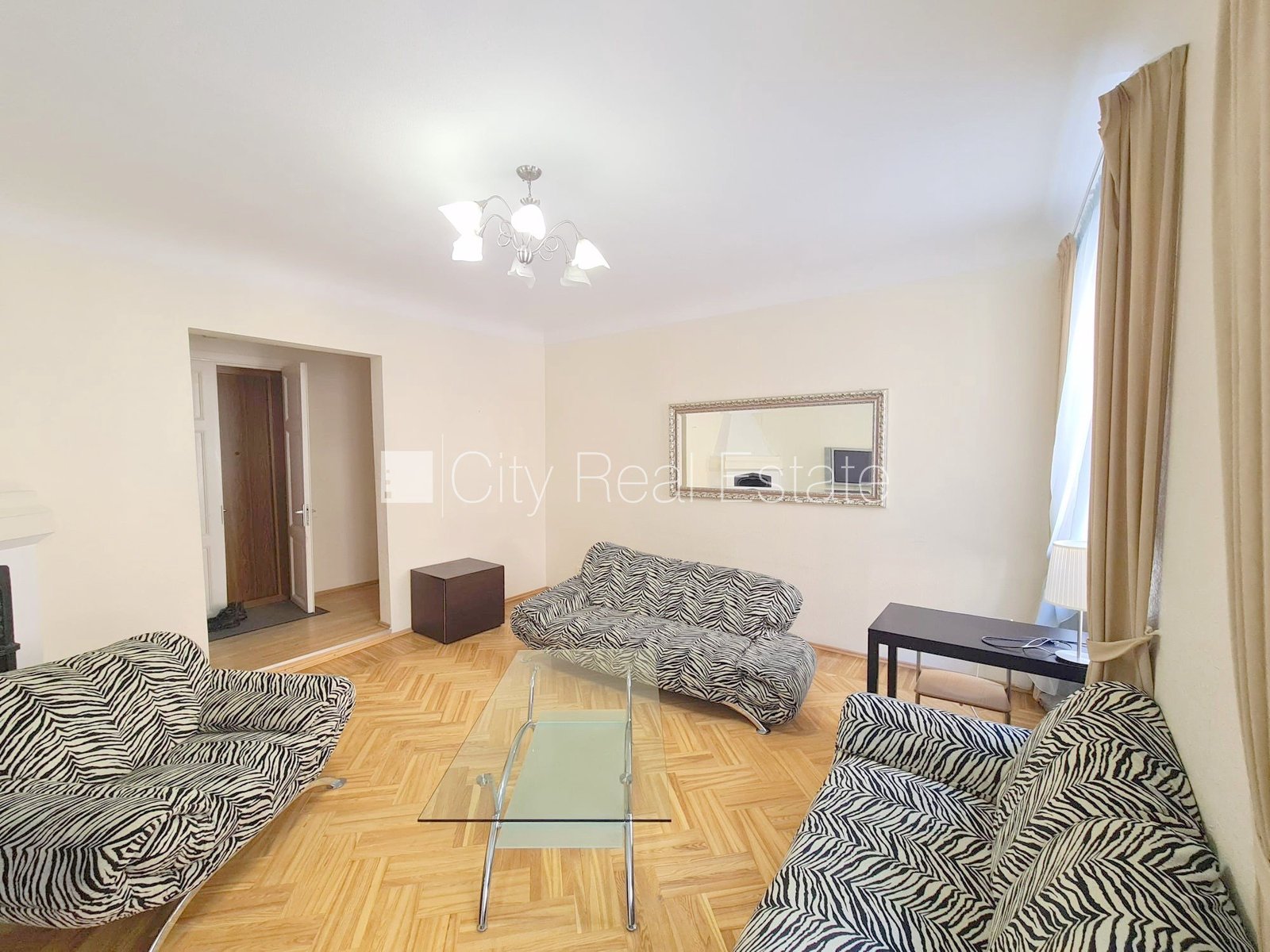 3 istabu dzīvoklis Rīga, Vecrīga, 97 m², izīrē, Foto 5 no 10