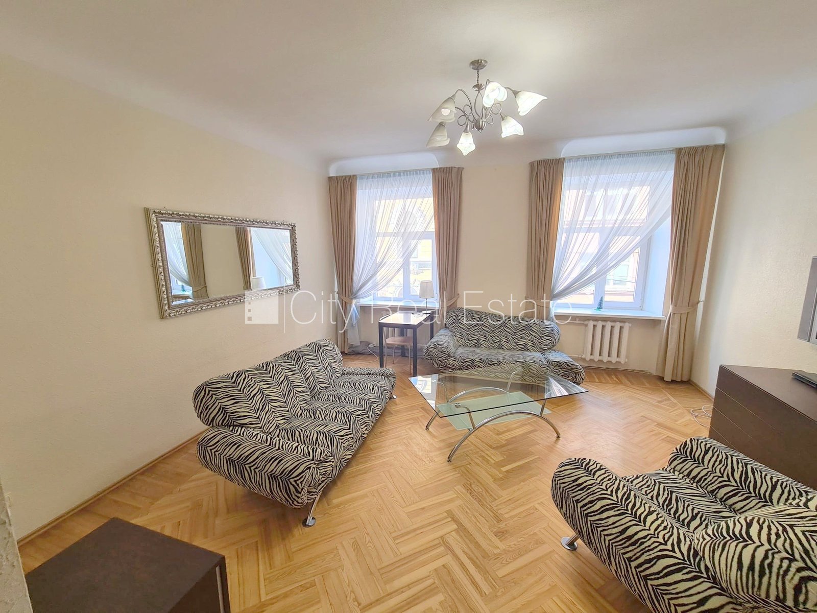 3 istabu dzīvoklis Rīga, Vecrīga, 97 m², izīrē, Foto 6 no 10