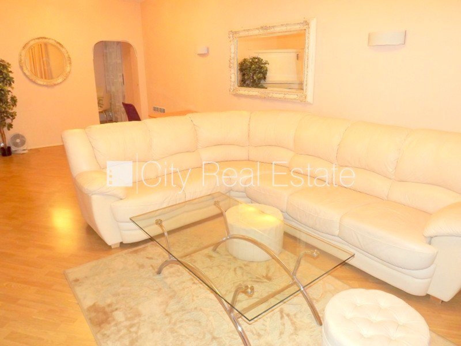 3 istabu dzīvoklis Rīga, Vecrīga, 83 m², izīrē, Foto 3 no 10