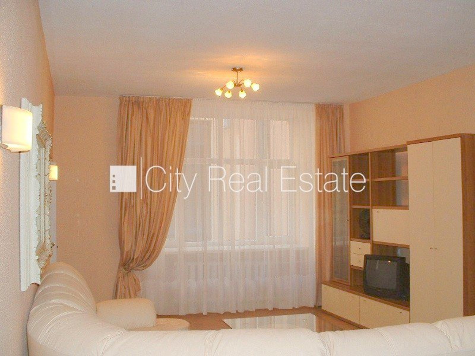 3 istabu dzīvoklis Rīga, Vecrīga, 83 m², izīrē, Foto 4 no 10