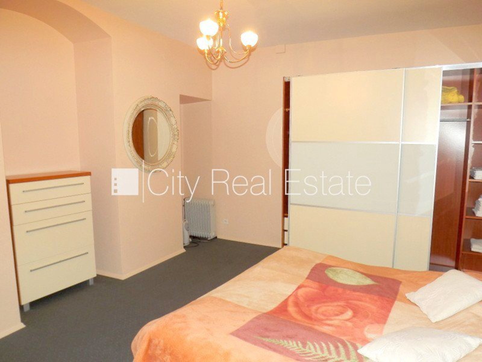 3 istabu dzīvoklis Rīga, Vecrīga, 83 m², izīrē, Foto 6 no 10
