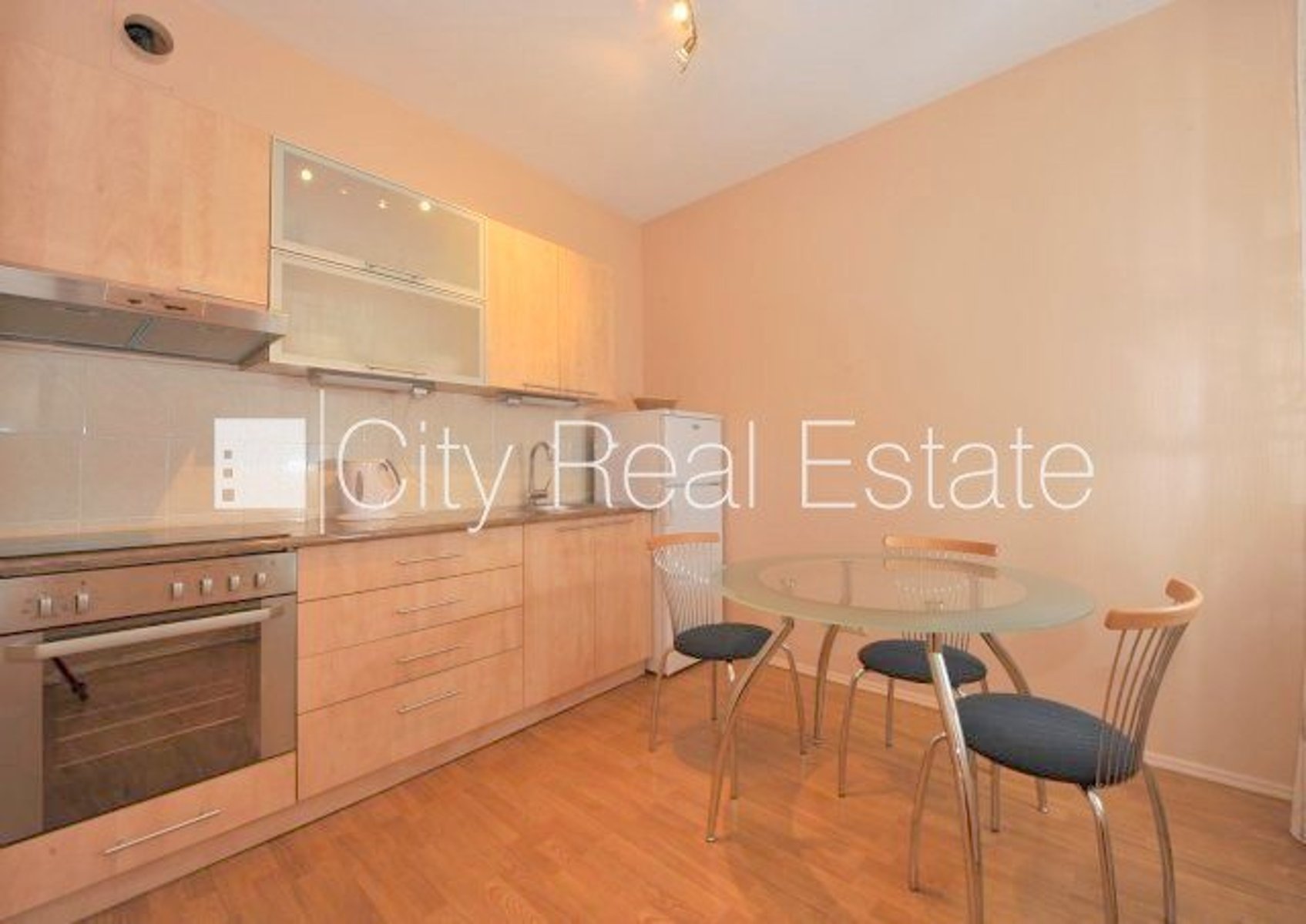 3 istabu dzīvoklis Rīga, Vecrīga, 83 m², izīrē, Foto 8 no 10