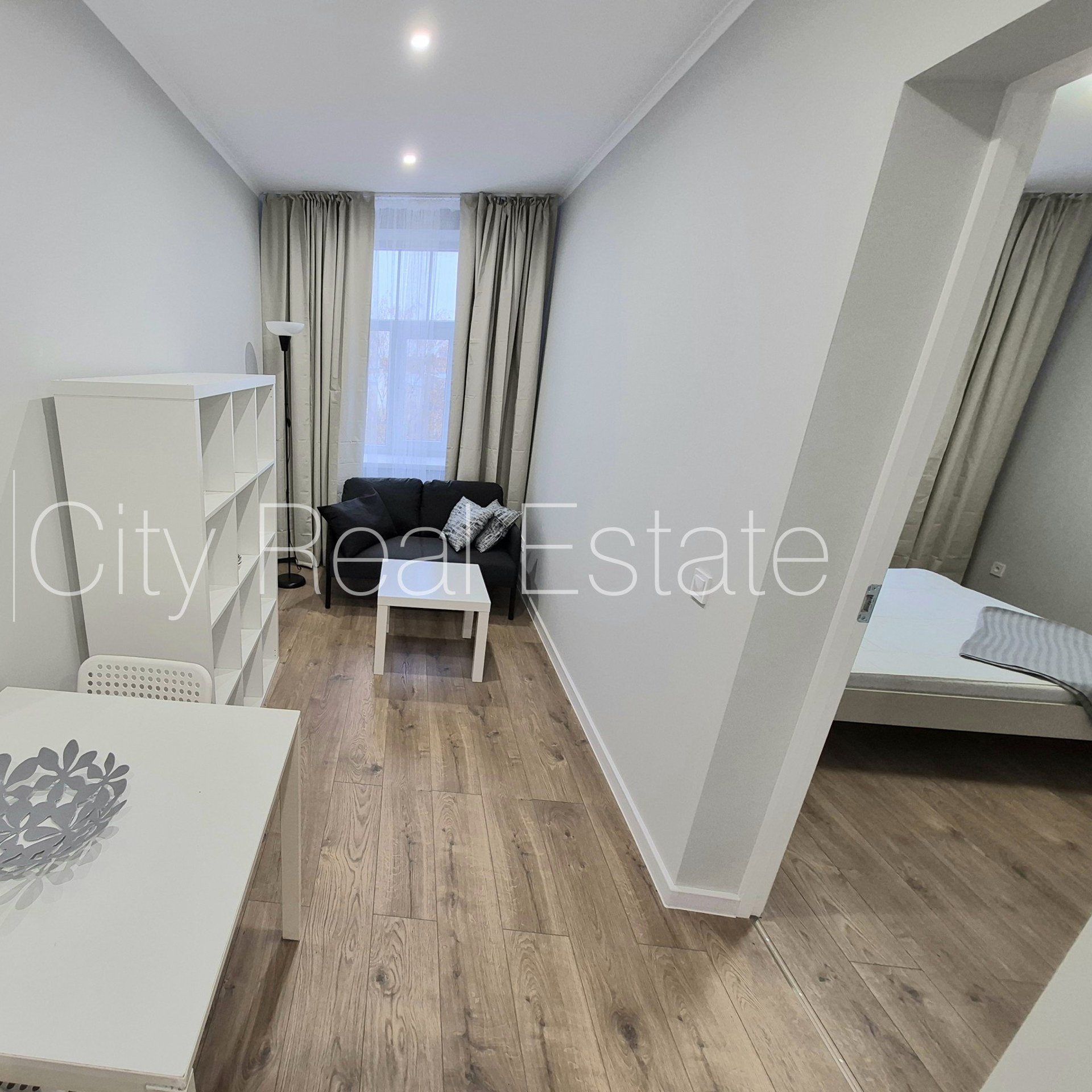 1-toaline korter Rīga, Centrs, 35 m², üür, Foto 2 / 10