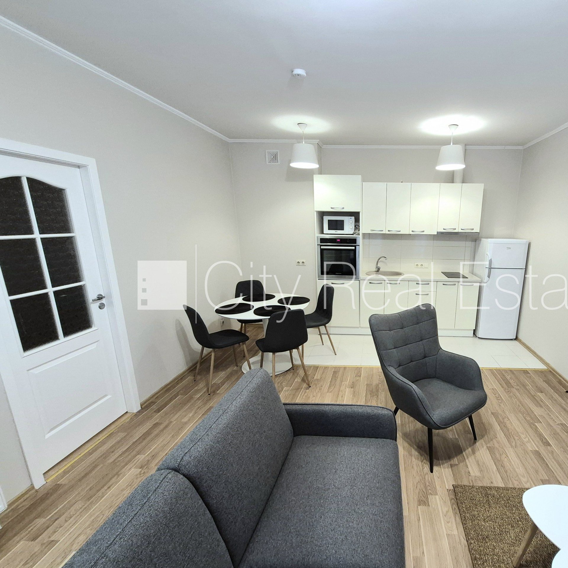 3 kambarių butas Rīga, Centrs, 60 m², nuomojamas, Nuotrauka 3 iš 10