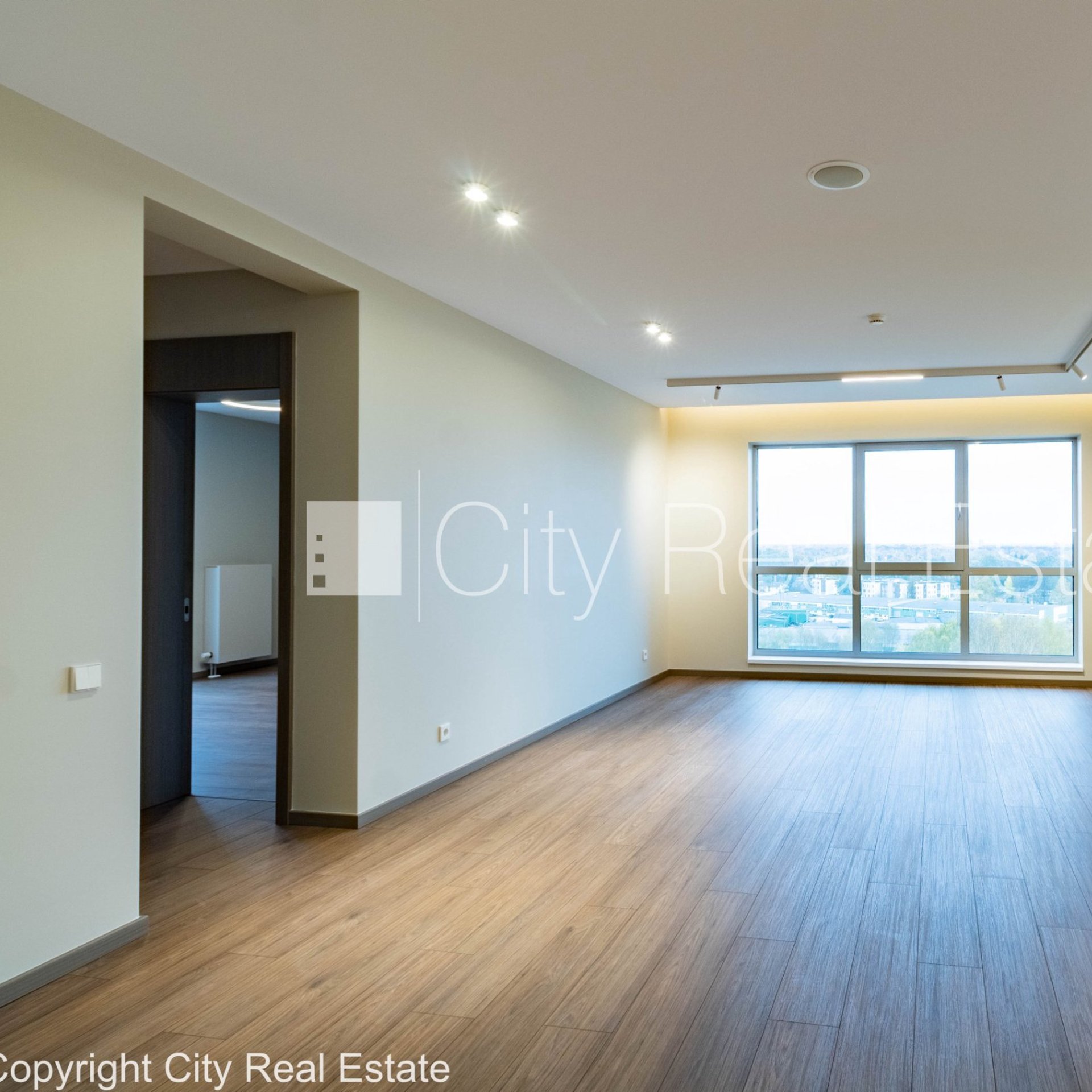 3 istabu dzīvoklis Rīga, Šampēteris, 85 m², pārdod, Foto 3 no 10