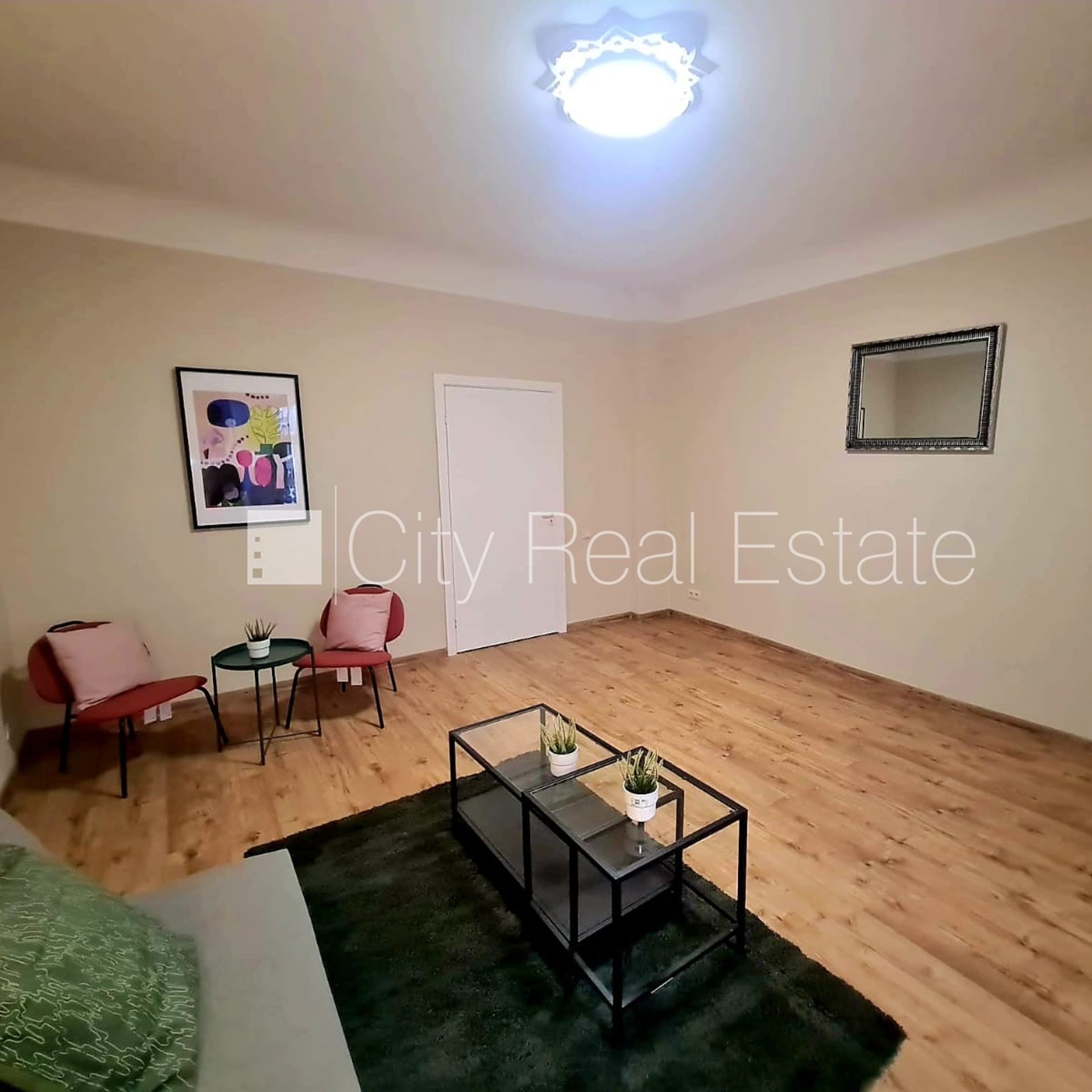 3 istabu dzīvoklis Rīga, Centrs, 80 m², izīrē, Foto 4 no 10