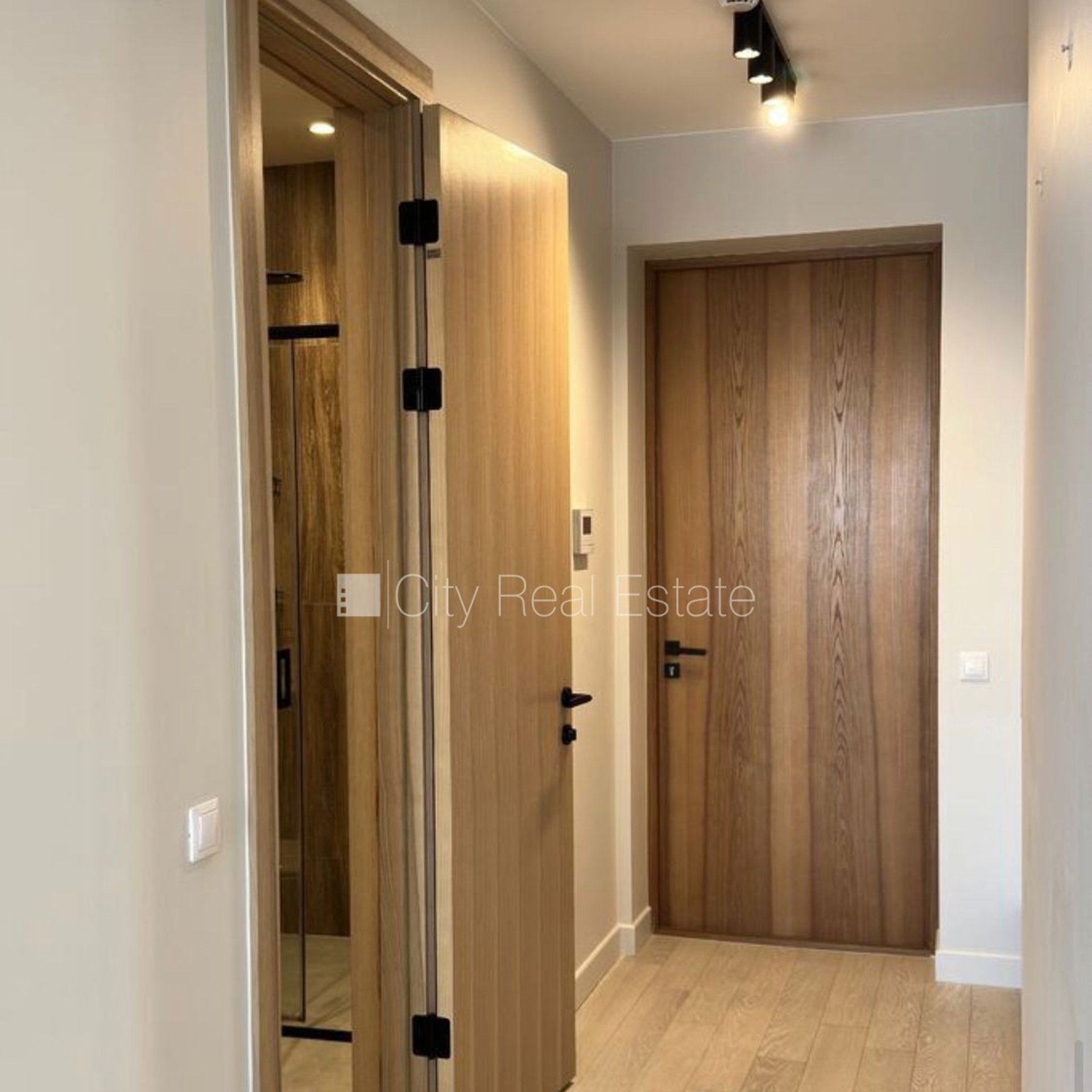 3 istabu dzīvoklis Rīga, Āgenskalns, 93 m², pārdod, Foto 10 no 10