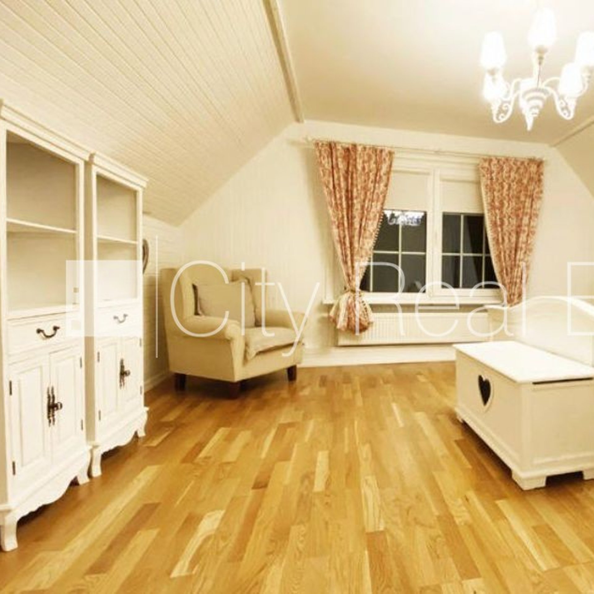 Māja Jūrmala, Bulduri, 195 m², pārdod, Foto 6 no 9
