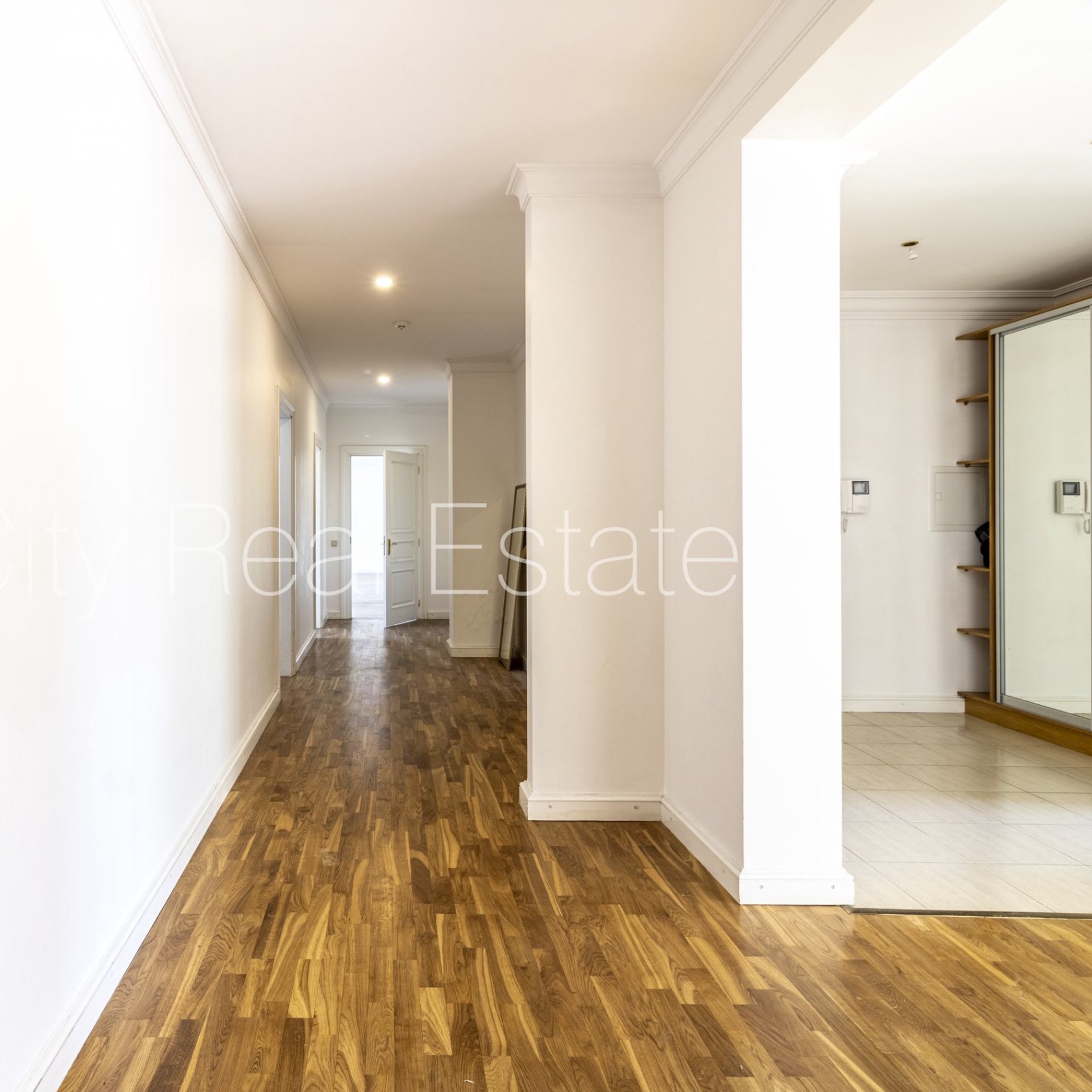 4 istabu dzīvoklis Rīga, Centrs, 188 m², izīrē, Foto 5 no 10