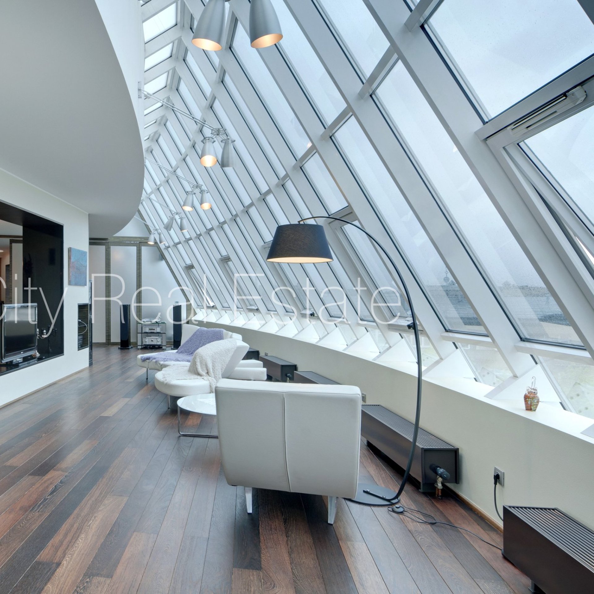 3 istabu dzīvoklis Rīga, Centrs, 200 m², izīrē, Foto 4 no 10