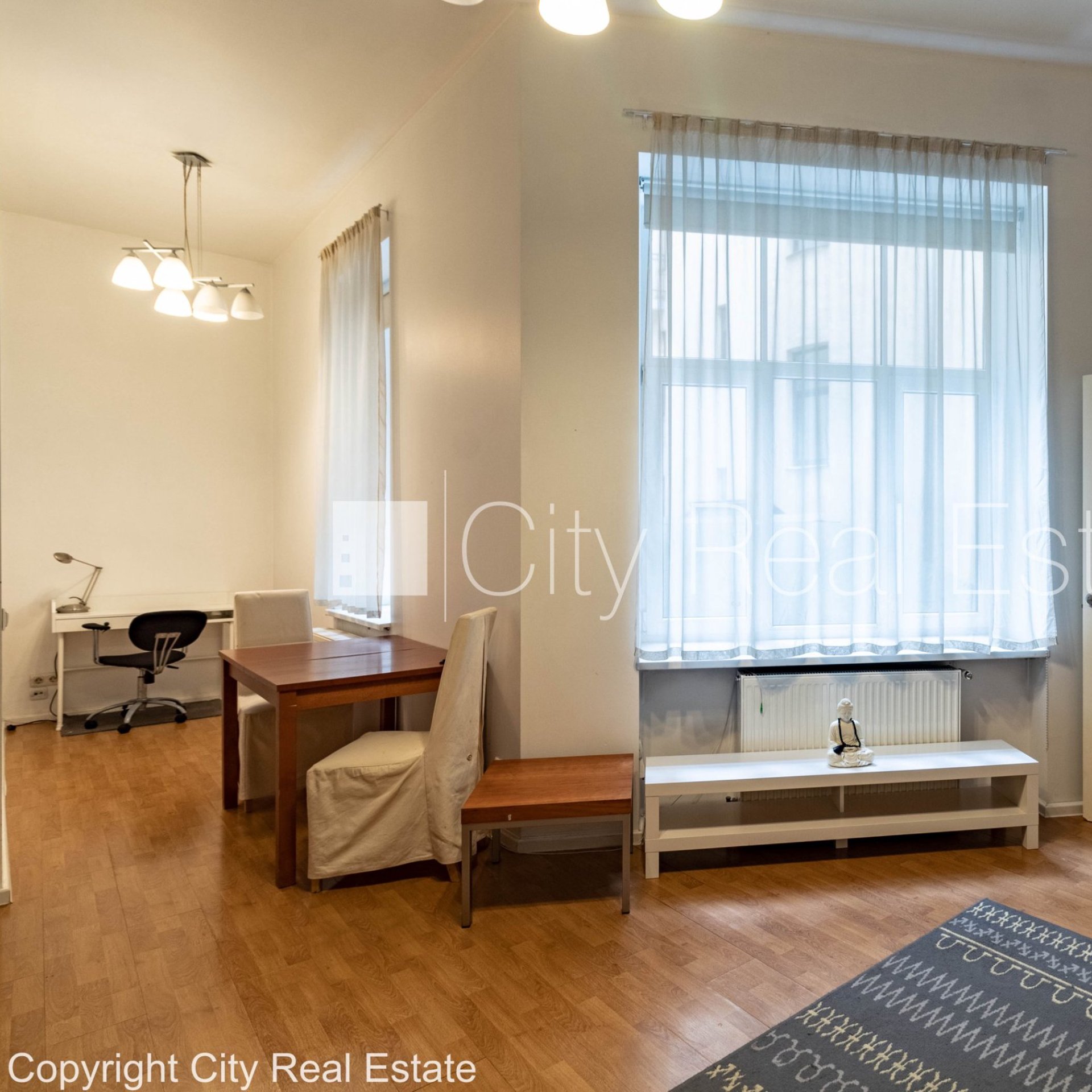 2 istabu dzīvoklis Rīga, Centrs, 52 m², pārdod, Foto 2 no 10