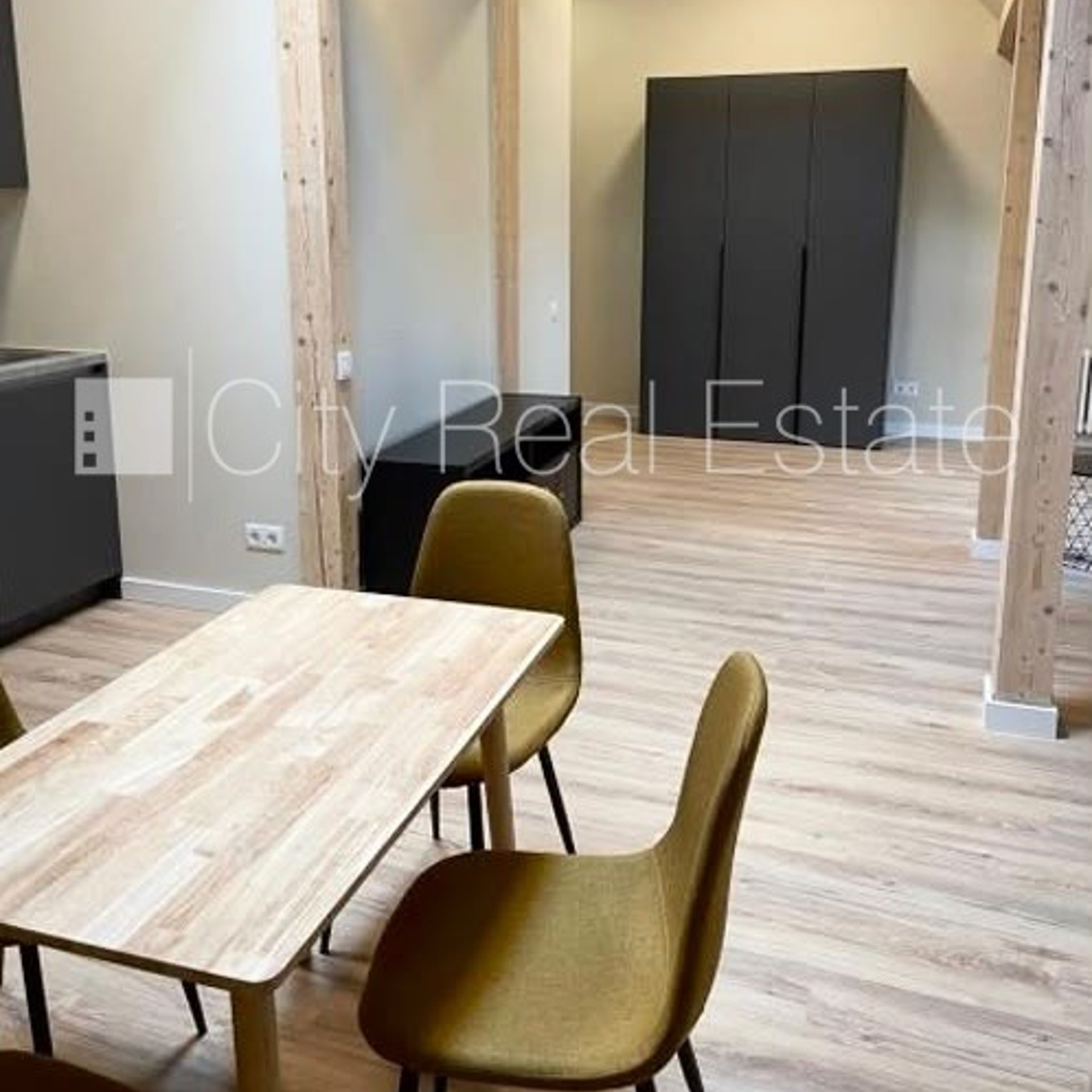 1 istabu dzīvoklis Rīga, Centrs, 36 m², izīrē, Foto 1 no 9