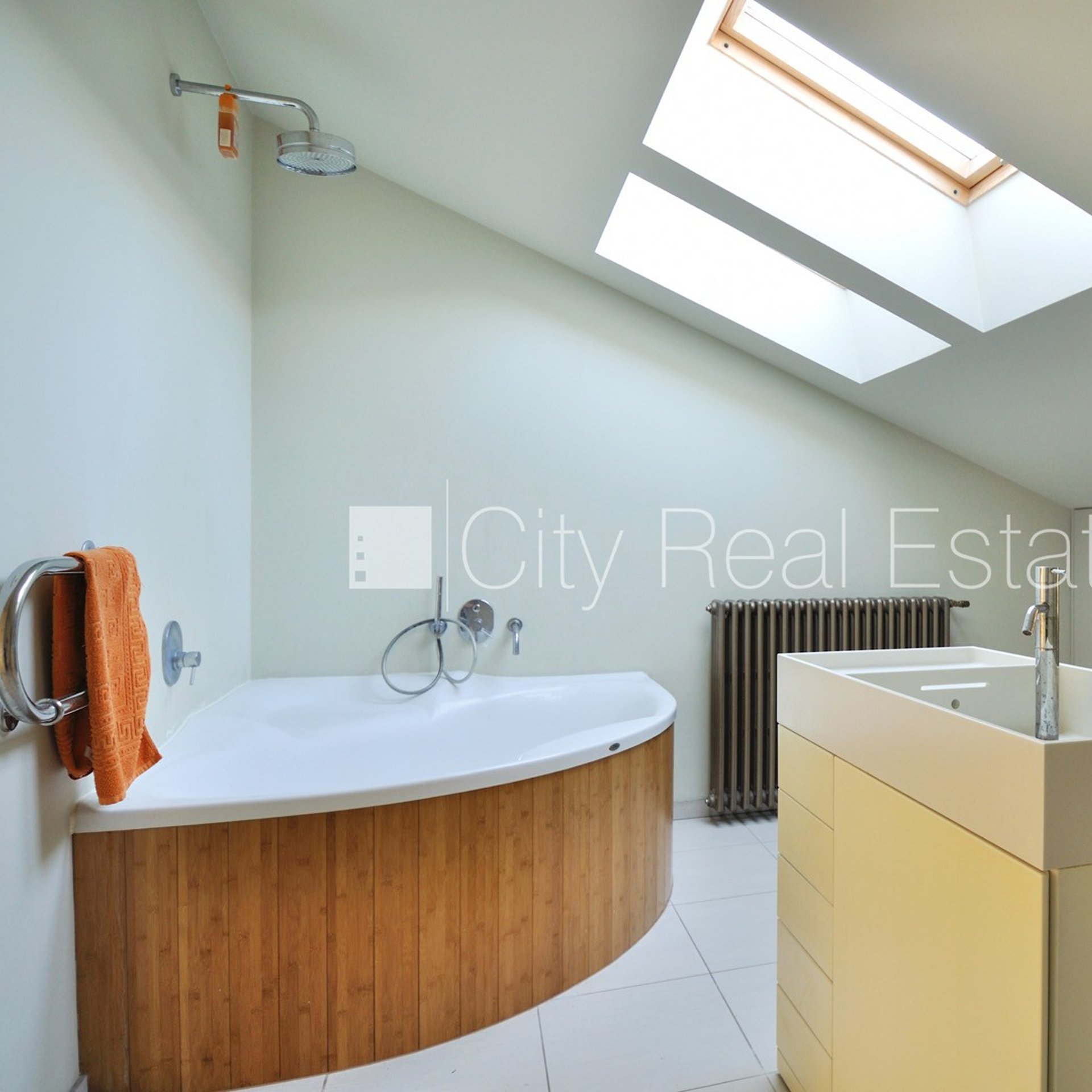 3 istabu dzīvoklis Rīga, Centrs, 93 m², pārdod, Foto 4 no 7