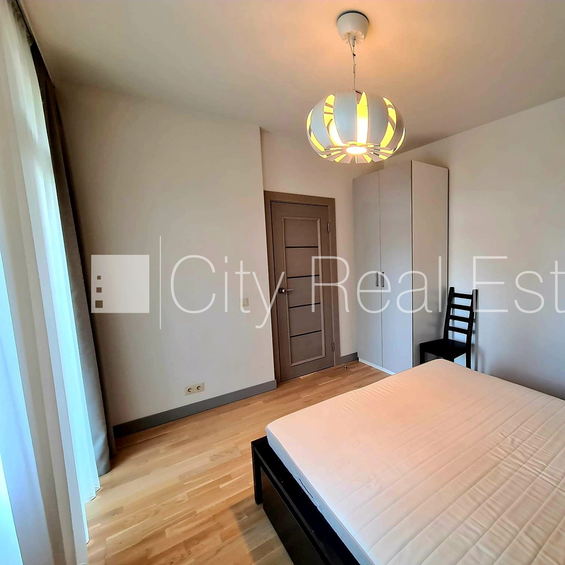 2 istabu dzīvoklis Rīga, Centrs, 54 m², izīrē, Foto 9 no 10