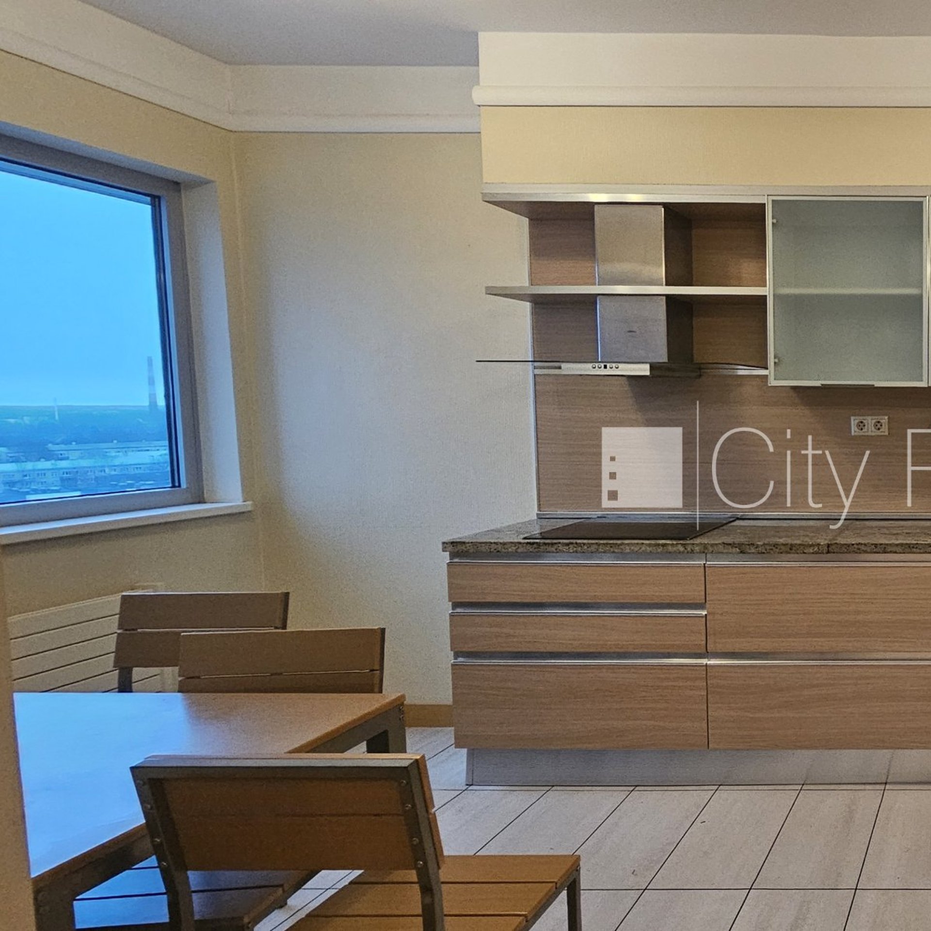 3 istabu dzīvoklis Rīga, Šampēteris, 92 m², izīrē, Foto 4 no 10