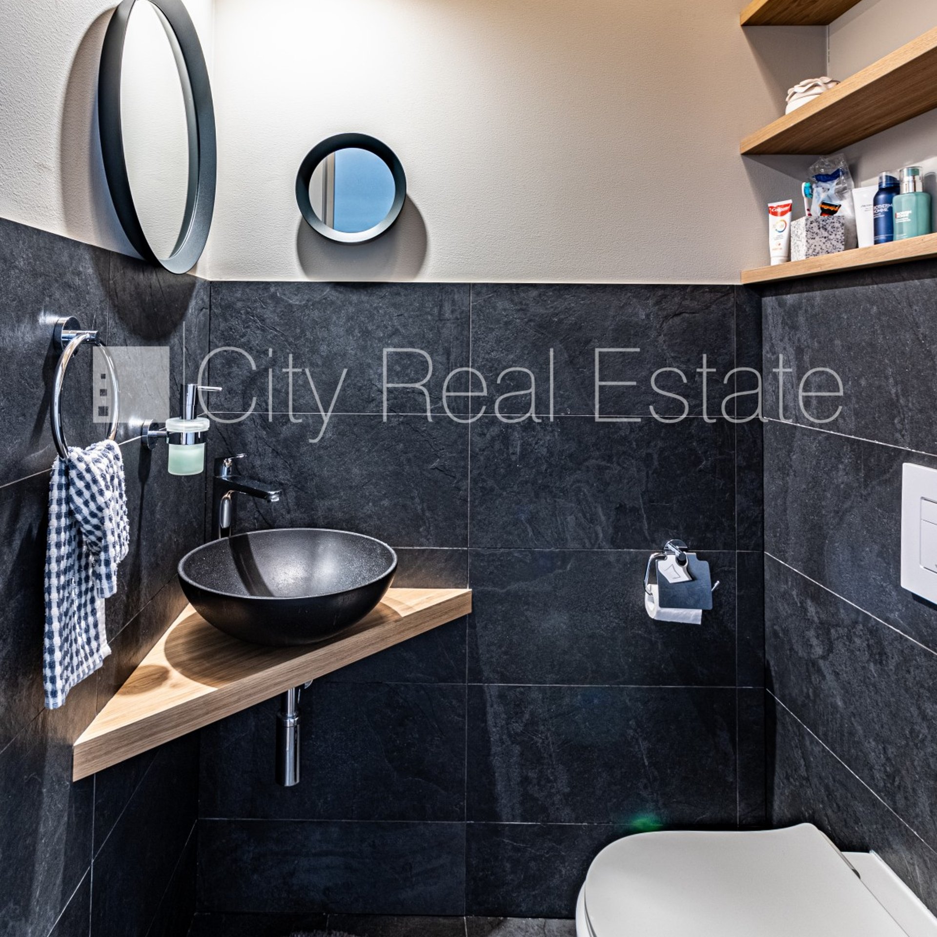 5-toaline korter Rīga, Centrs, 208 m², üür, Foto 9 / 10