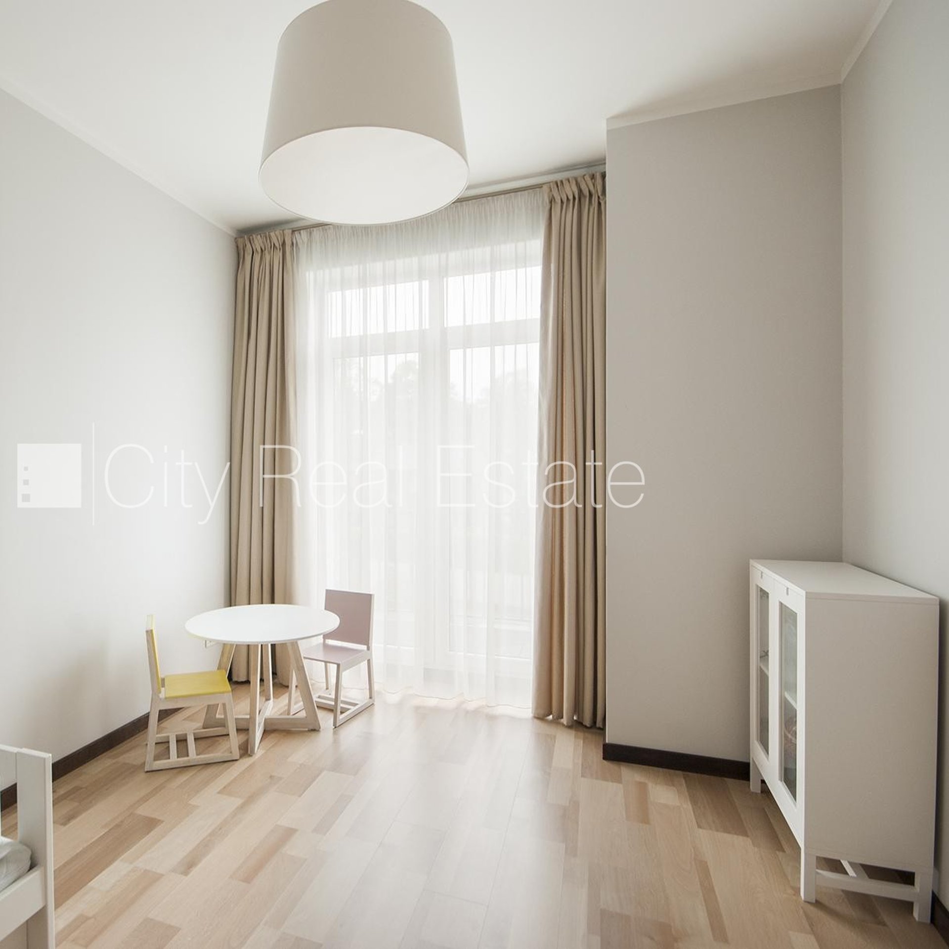 4-toaline korter Jūrmala, Bulduri, 110 m², müük, Foto 5 / 8