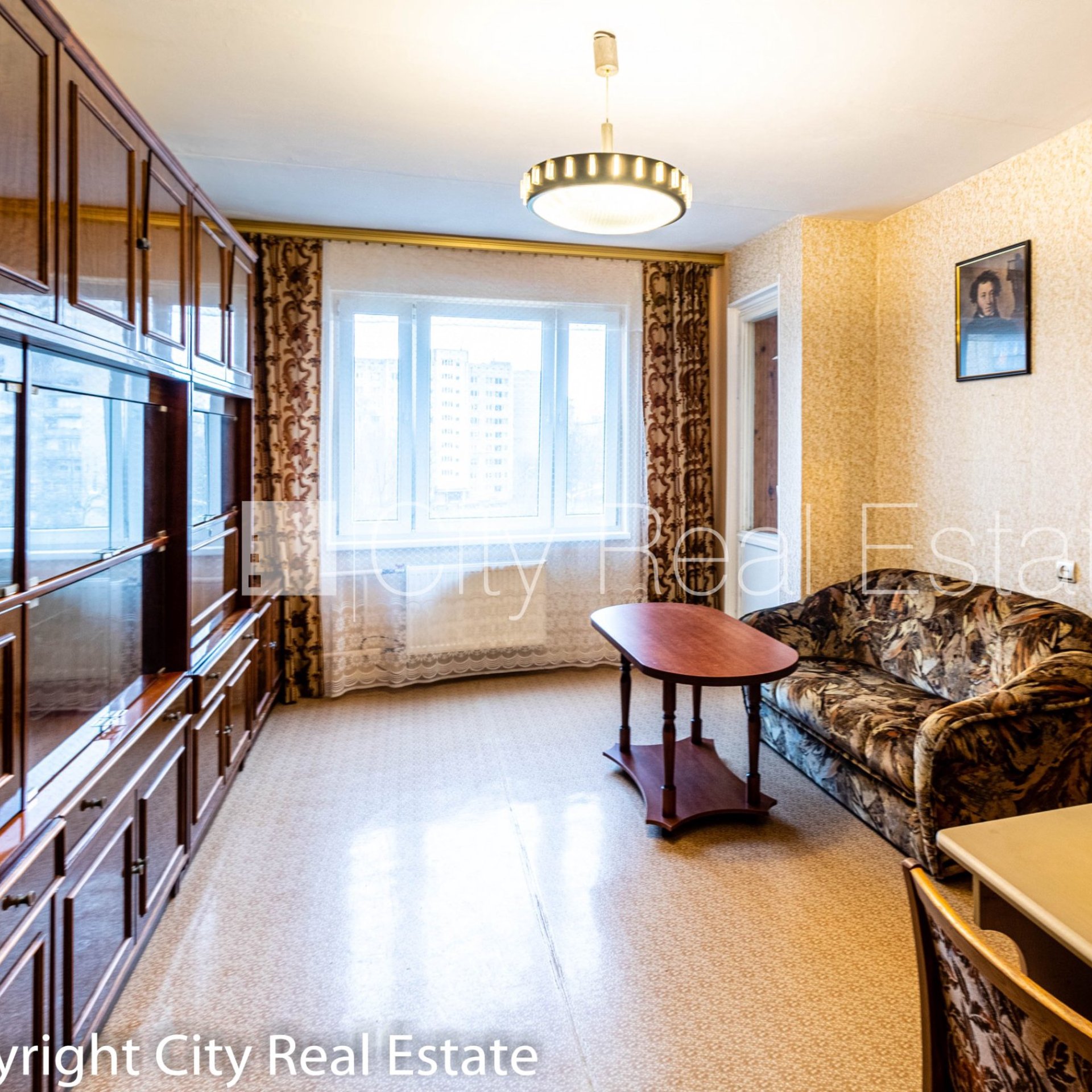 1-toaline korter Rīga, Centrs, 34 m², üür, Foto 1 / 10