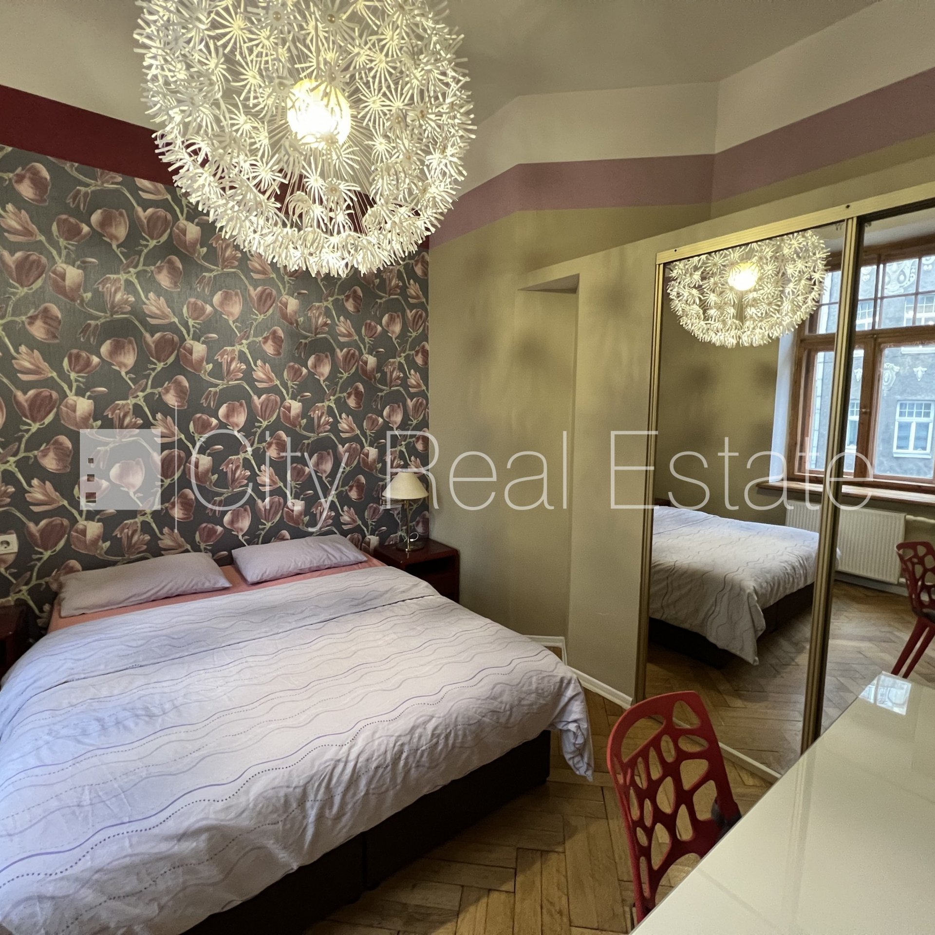 2-toaline korter Rīga, Centrs, 40 m², üür, Foto 1 / 10