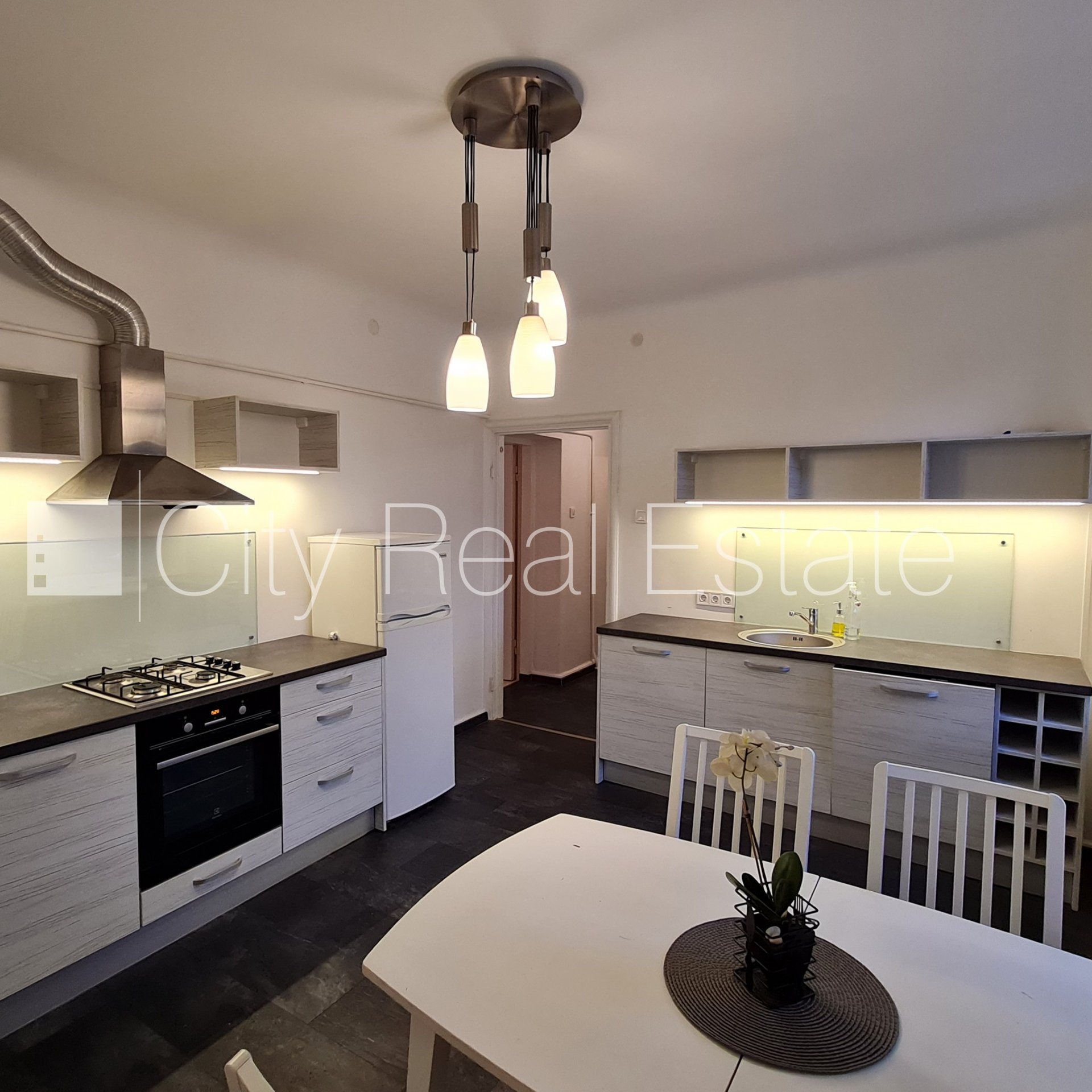 3-toaline korter Rīga, Centrs, 87 m², üür, Foto 7 / 10
