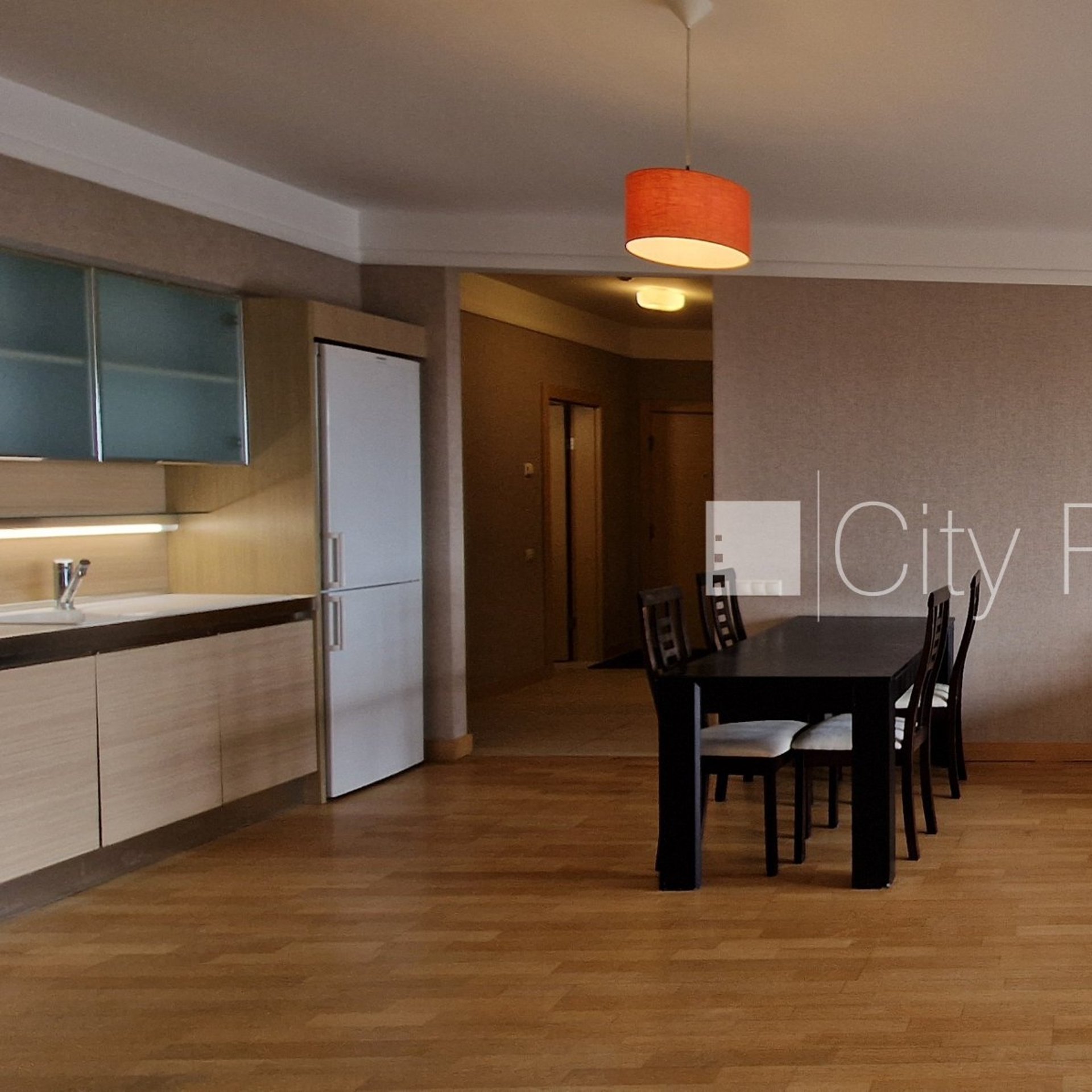 3-toaline korter Rīga, Šampēteris, 90 m², üür, Foto 2 / 10