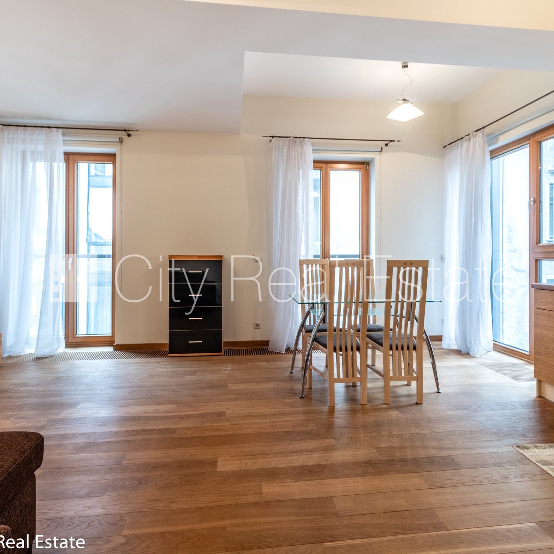 3-toaline korter Rīga, Vecrīga, 86 m², müük, Foto 2 / 10
