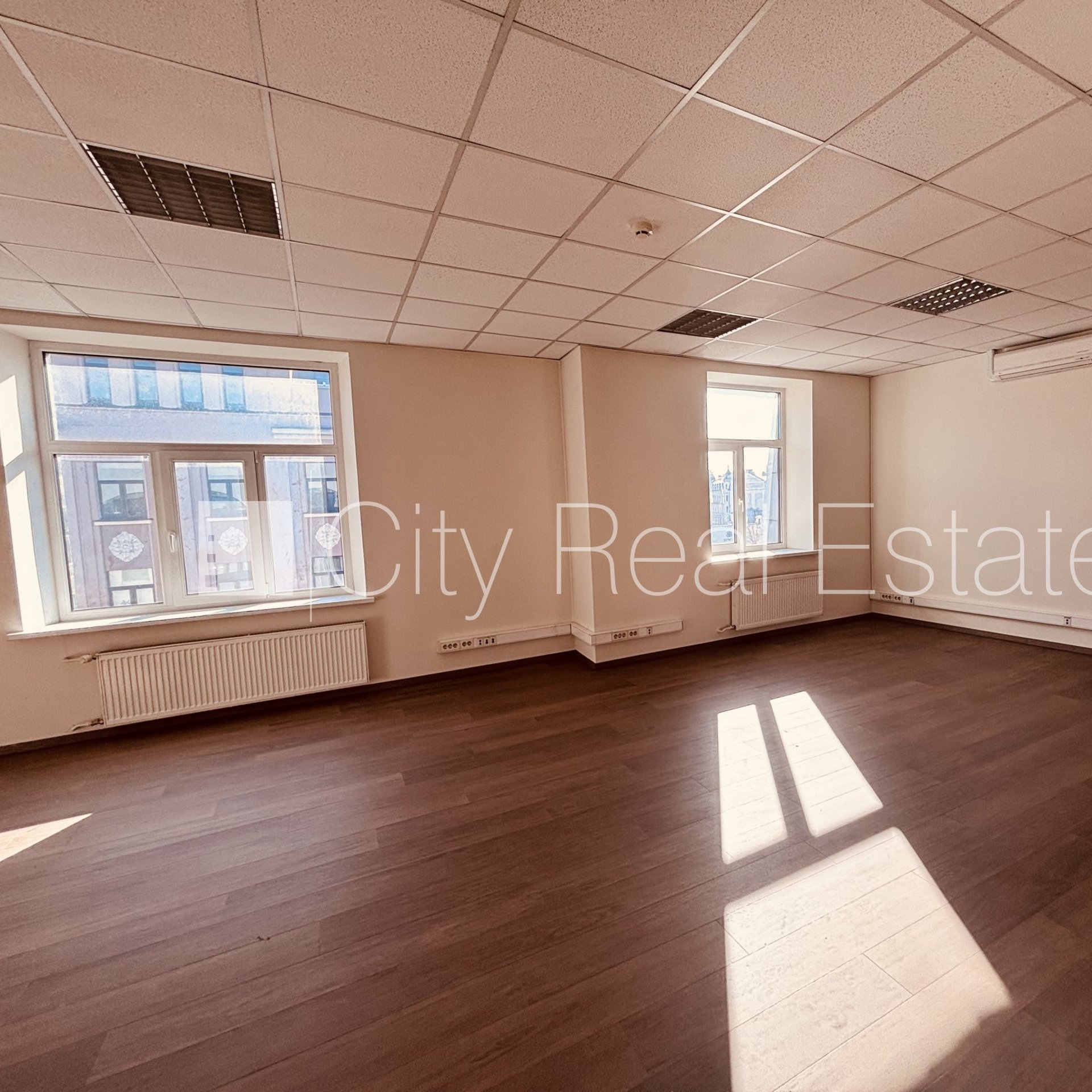 Äripind Rīga, Centrs, 155 m², üür, Foto 1 / 10