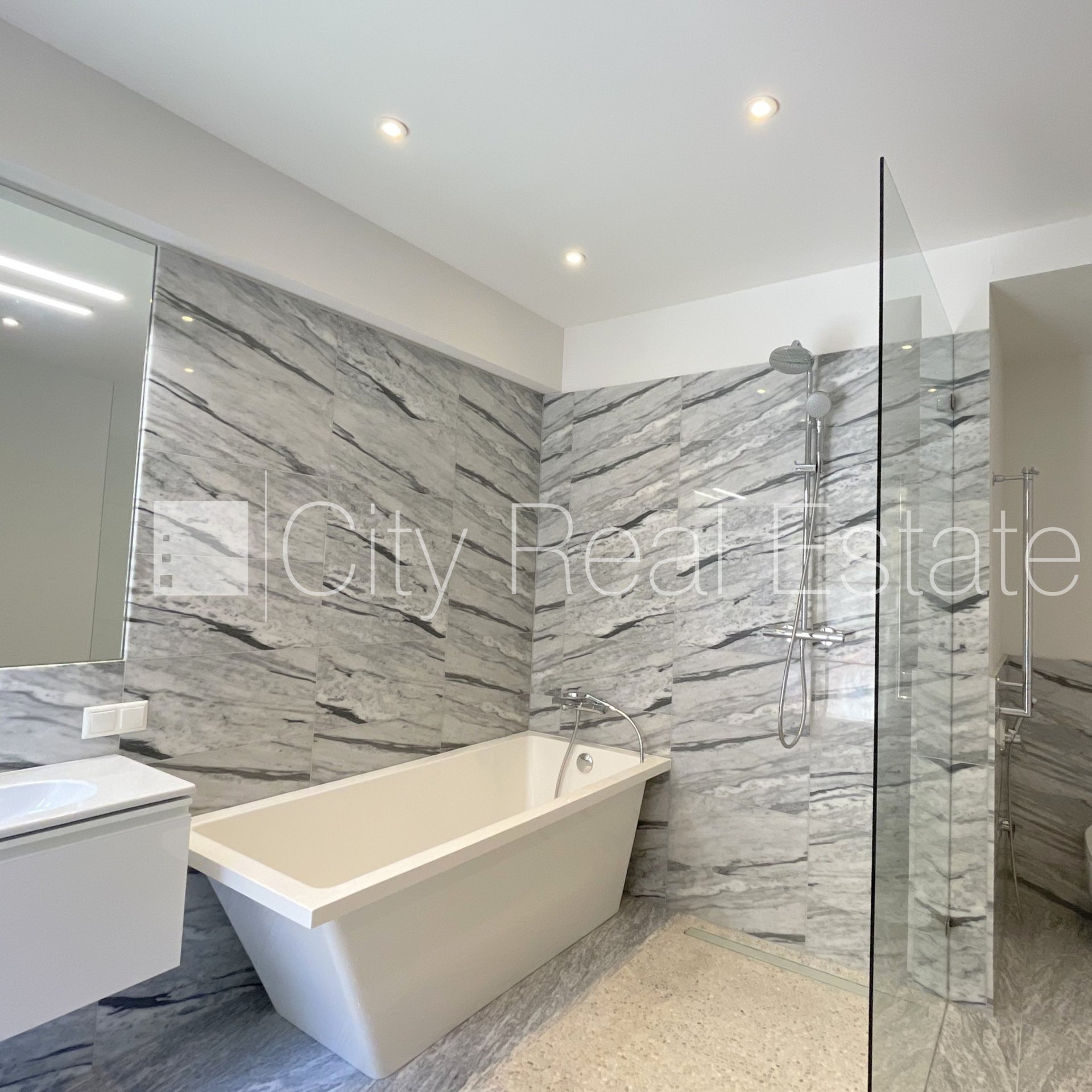 2-toaline korter Rīga, Centrs, 76 m², müük, Foto 7 / 10