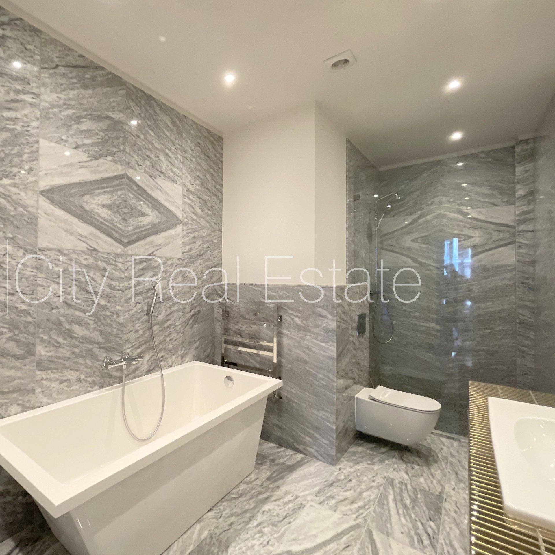 3-toaline korter Rīga, Centrs, 110 m², müük, Foto 10 / 10