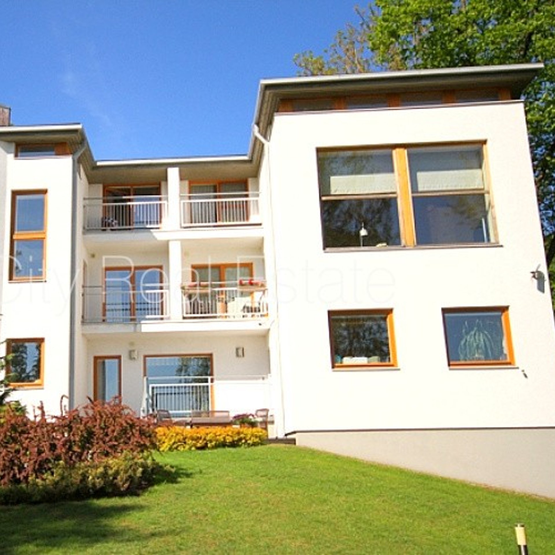 5-toaline korter Rīga, Mežaparks, 240 m², müük, Foto 1 / 10