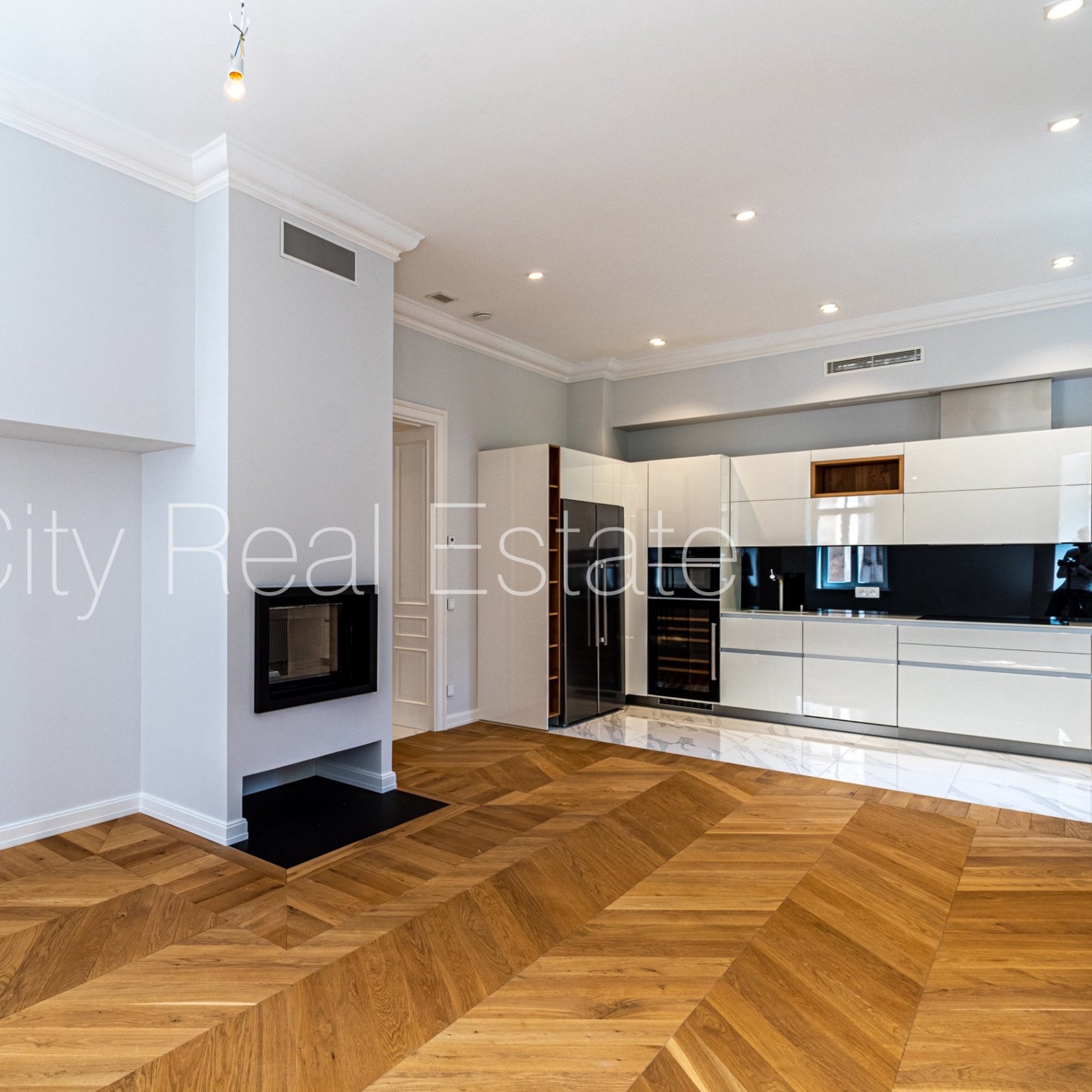 3-toaline korter Rīga, Centrs, 101 m², müük, Foto 3 / 10