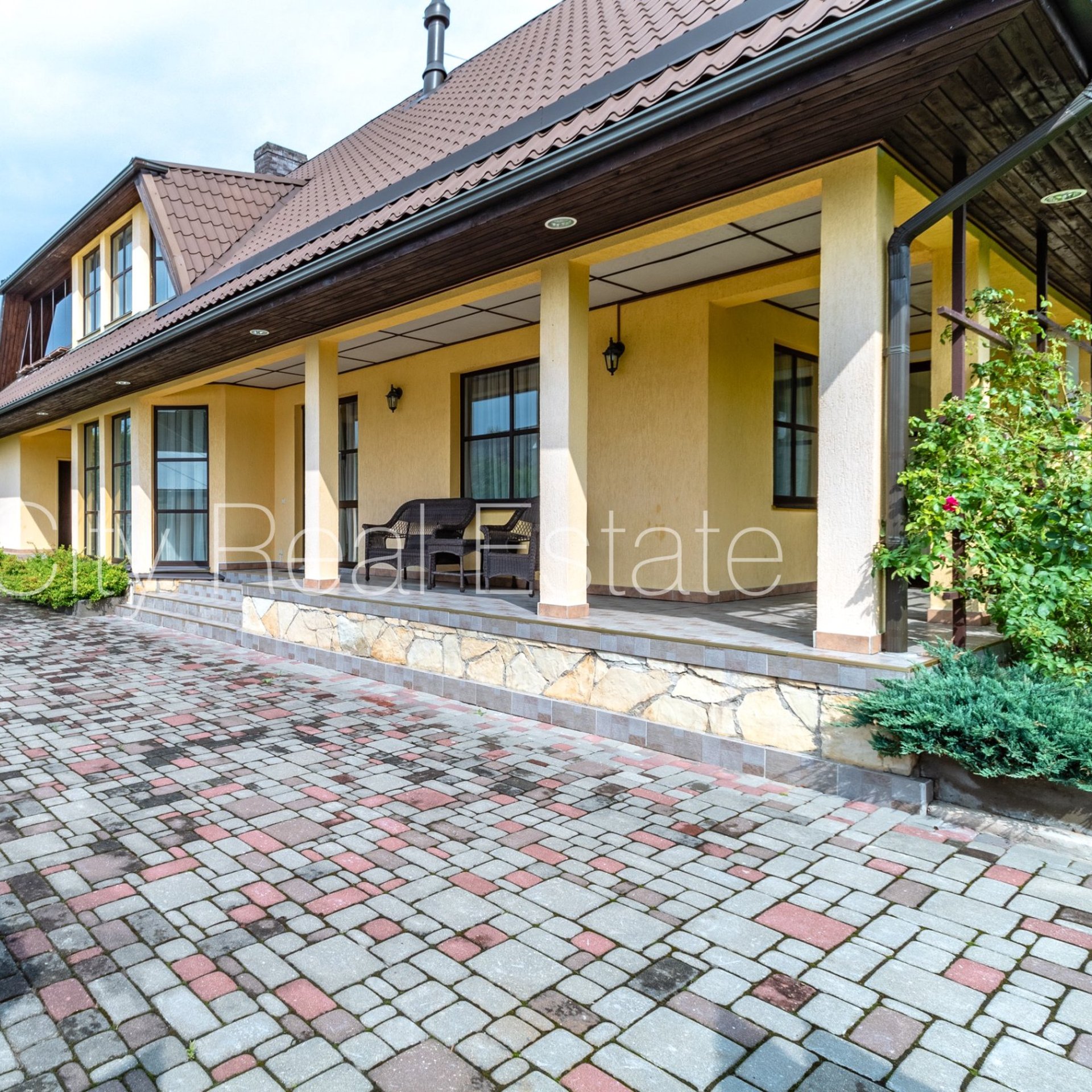 Maja Rīga, Berģi, 422 m², müük, Foto 1 / 10