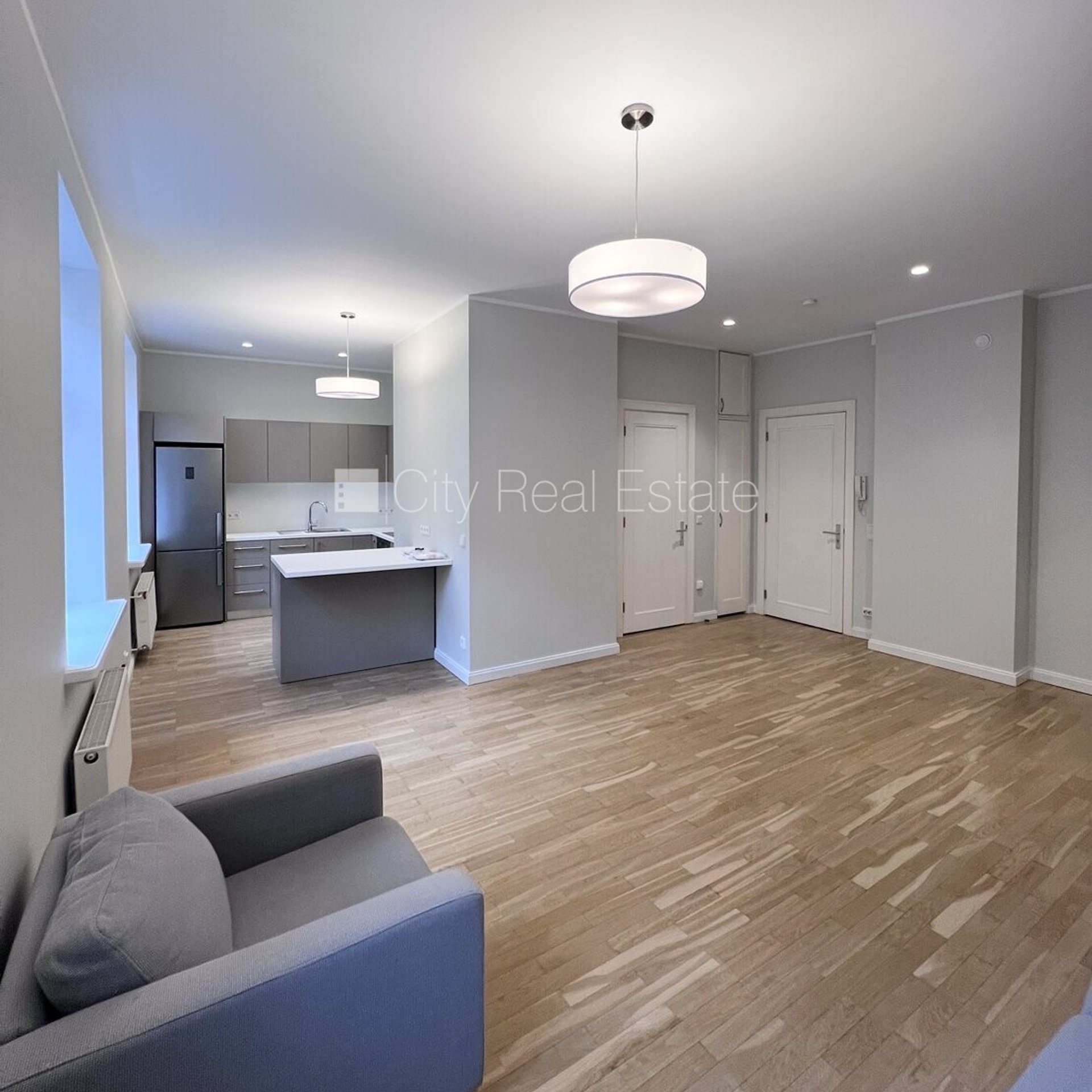 2-toaline korter Rīga, Centrs, 73 m², üür, Foto 5 / 10
