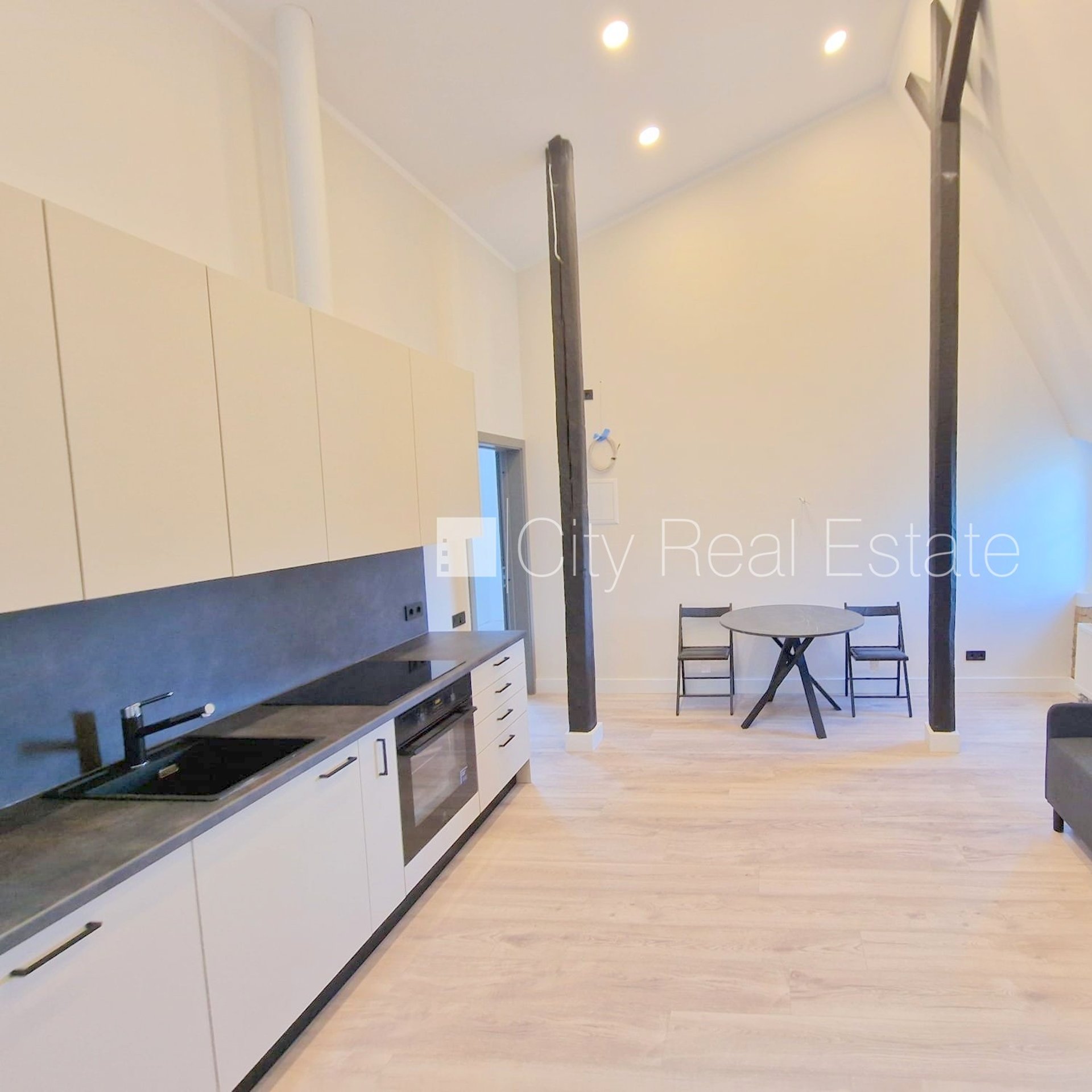 2-toaline korter Rīga, Centrs, 45 m², üür, Foto 4 / 10