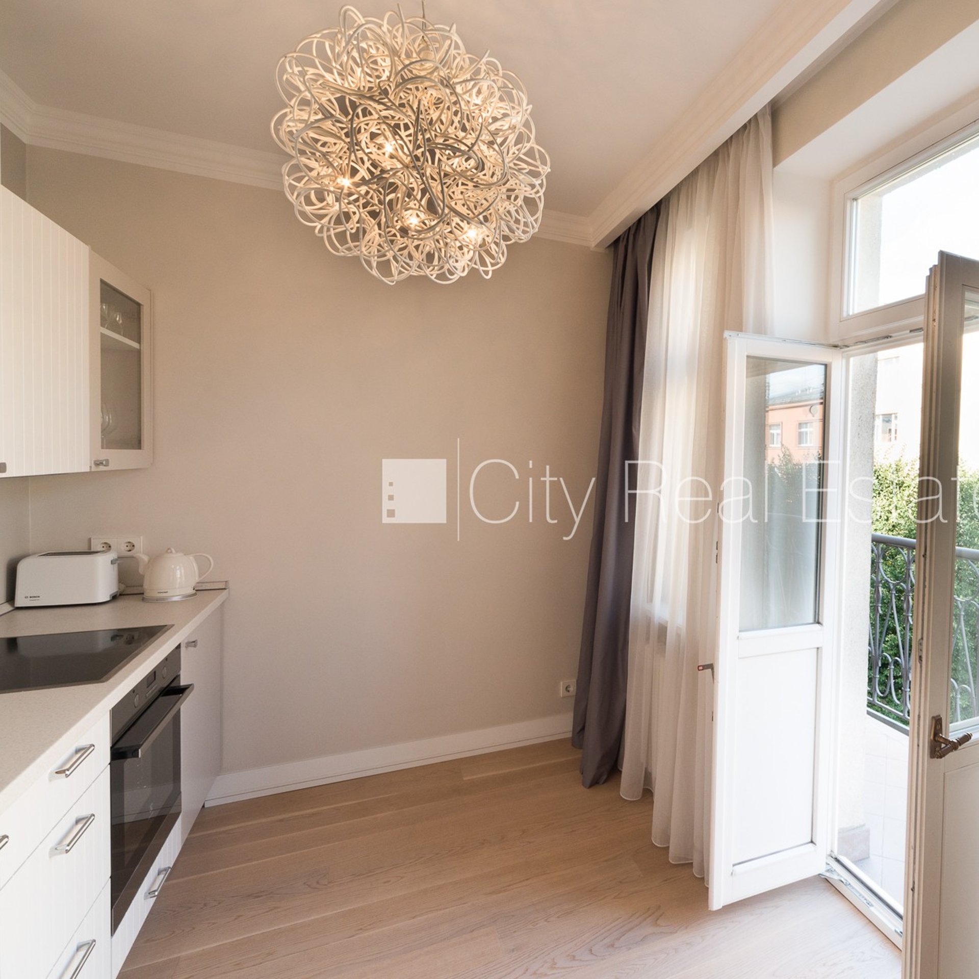 2-toaline korter Rīga, Centrs, 75 m², müük, Foto 3 / 9