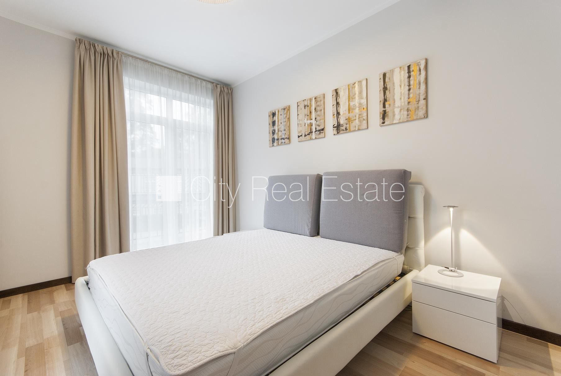 4 kambarių butas Jūrmala, Bulduri, 110 m², nuomojamas, Nuotrauka 4 iš 8