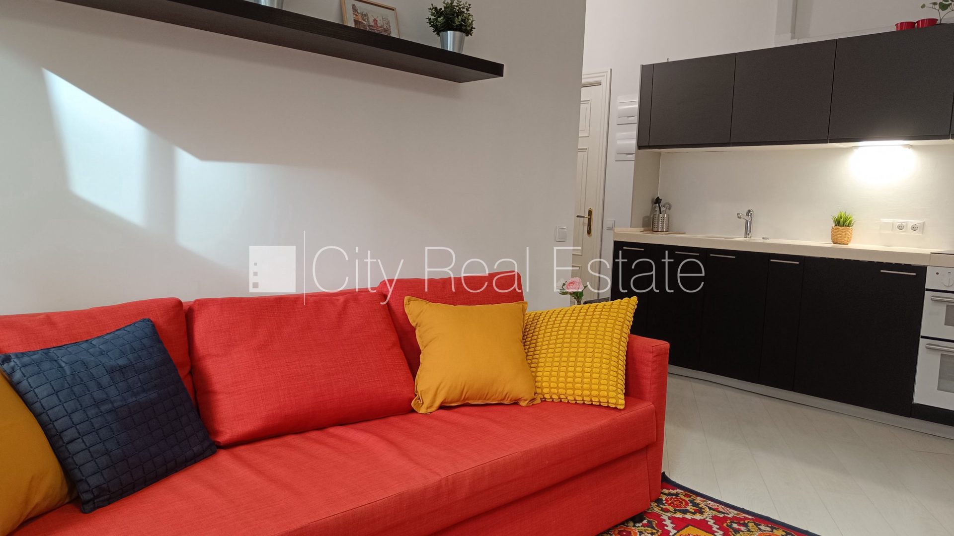 2 kambarių butas Rīga, Centrs, 50 m², nuomojamas, Nuotrauka 3 iš 10