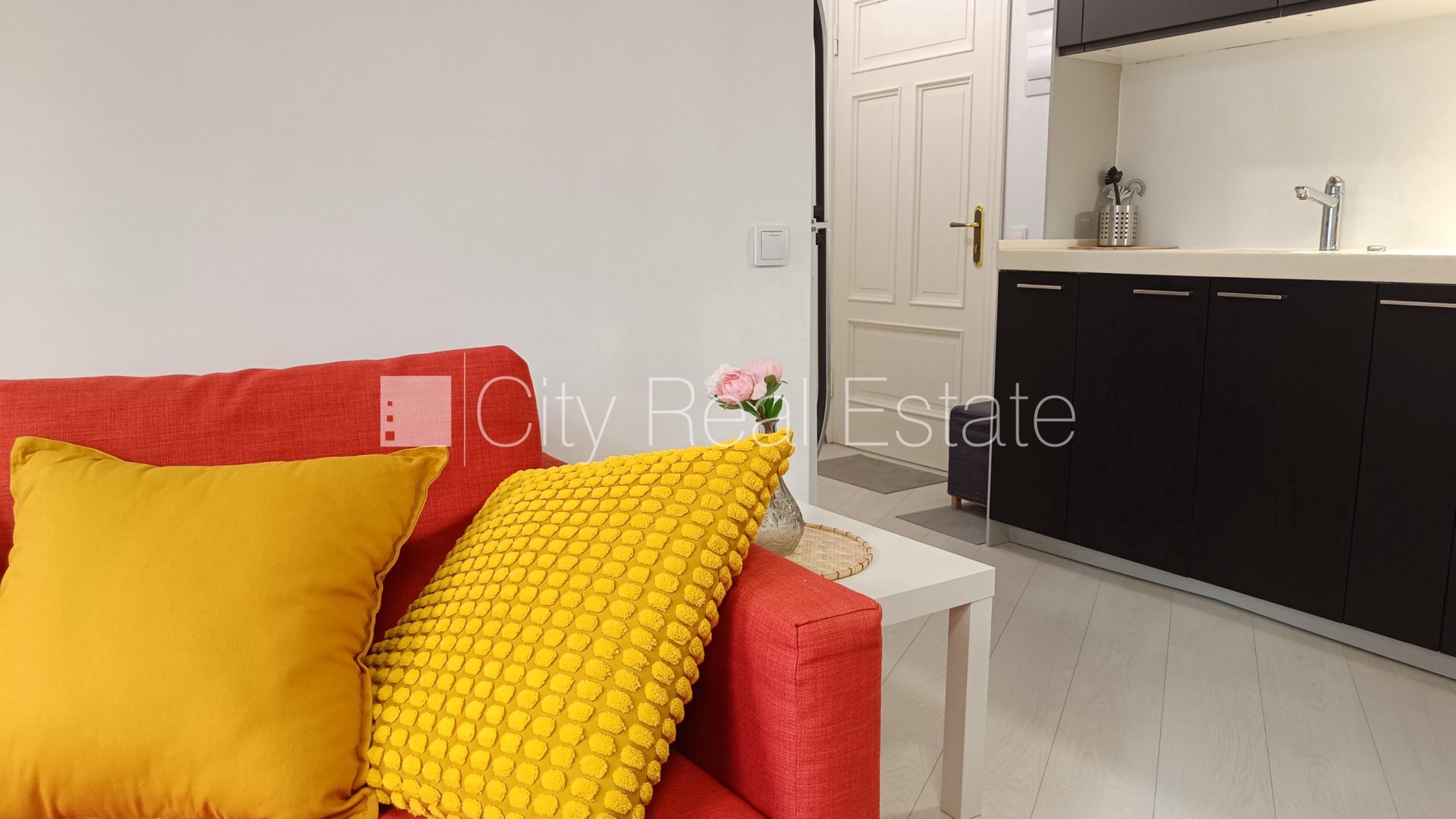 2 kambarių butas Rīga, Centrs, 50 m², nuomojamas, Nuotrauka 4 iš 10