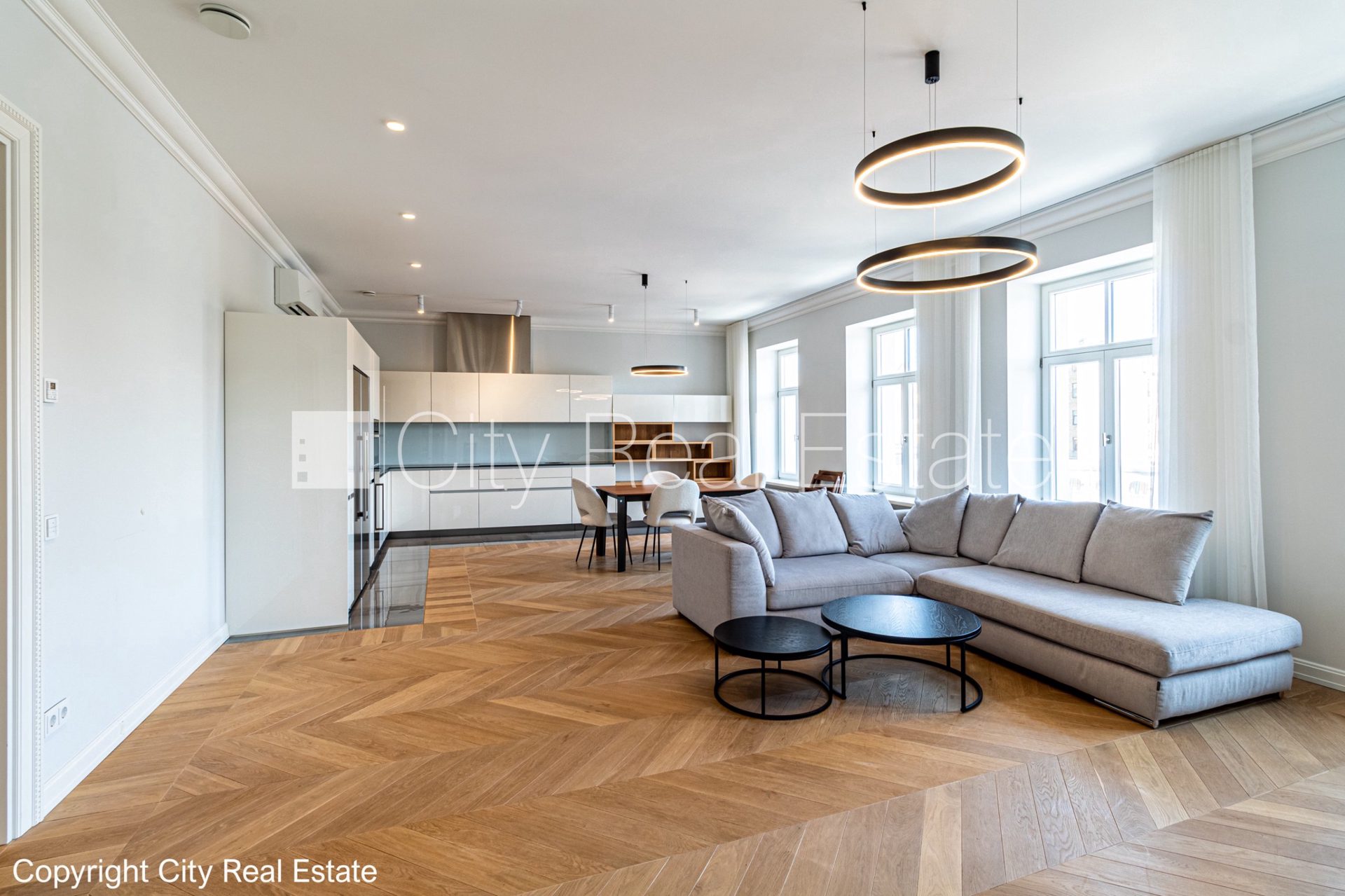 4 kambarių butas Rīga, Centrs, 145 m², parduodamas, Nuotrauka 1 iš 10