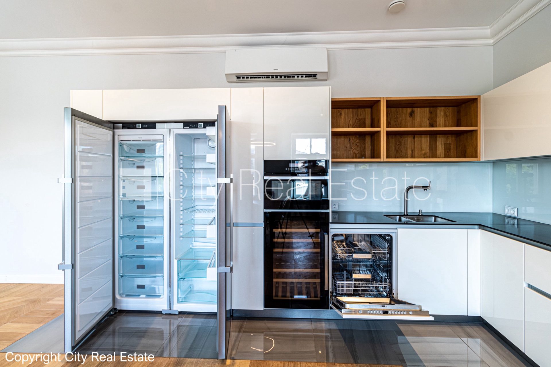 4 kambarių butas Rīga, Centrs, 145 m², parduodamas, Nuotrauka 4 iš 10