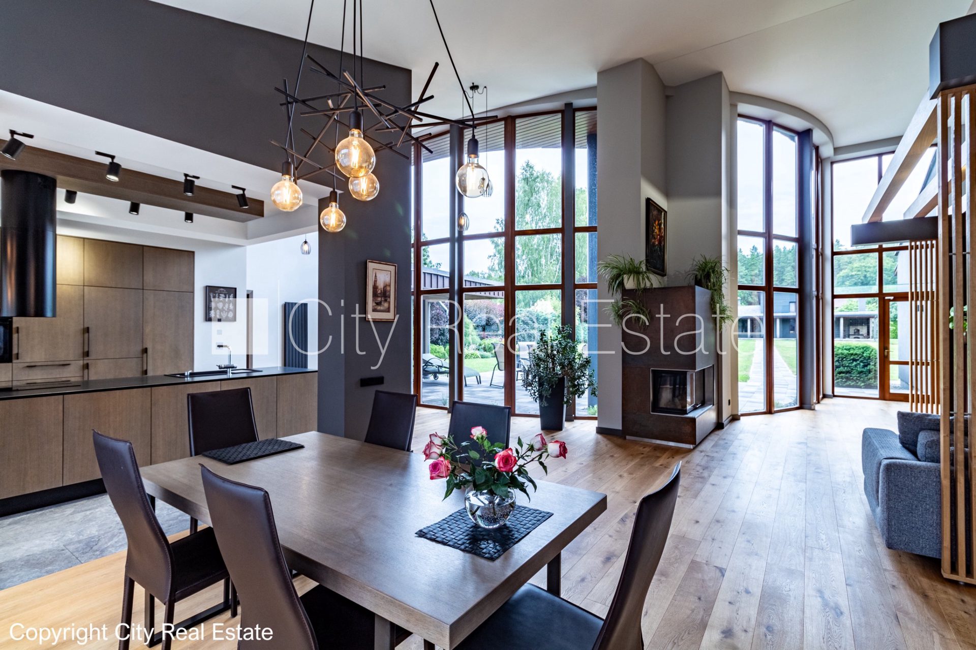 House for sale in Jūrmala, Asari, 346 m², Photo 2 of 10