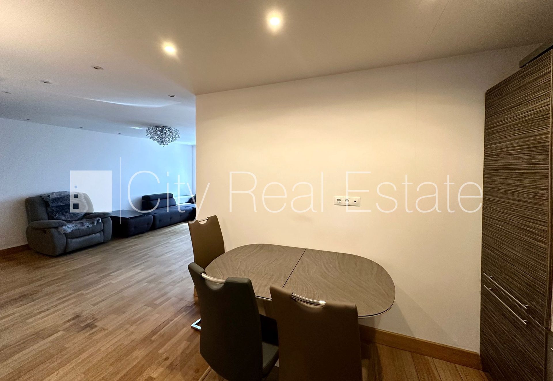 3-комнатная квартира в Рига, Центр, 85 м², продажа, Фото 7 из 10