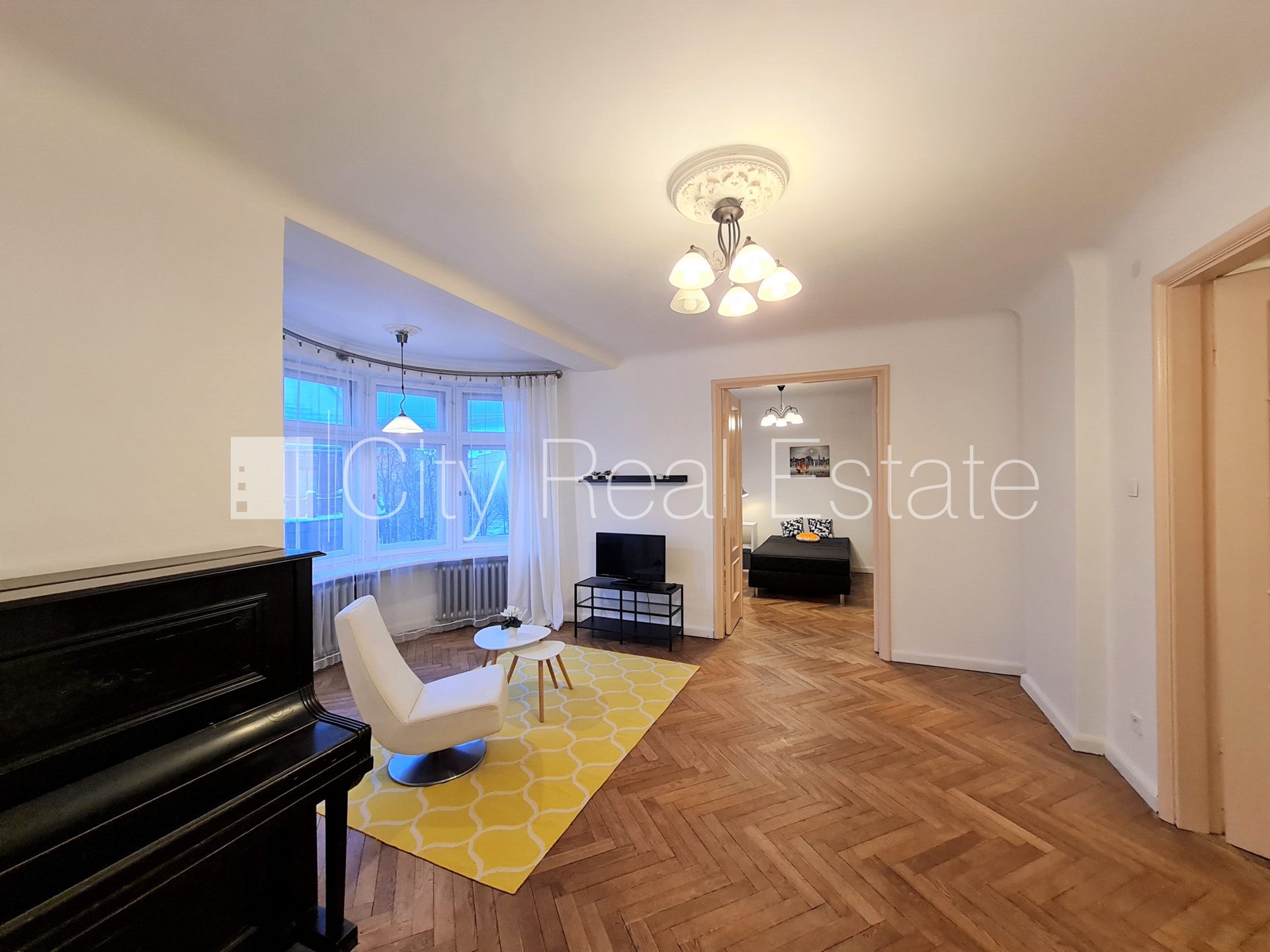 3-room apartment for rent in Riga, City Centre, 87 m², Photo 1 of 10