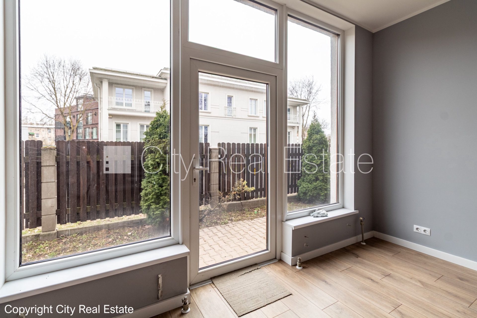 5 kambarių butas Rīga, Teika, 171 m², parduodamas, Nuotrauka 3 iš 10
