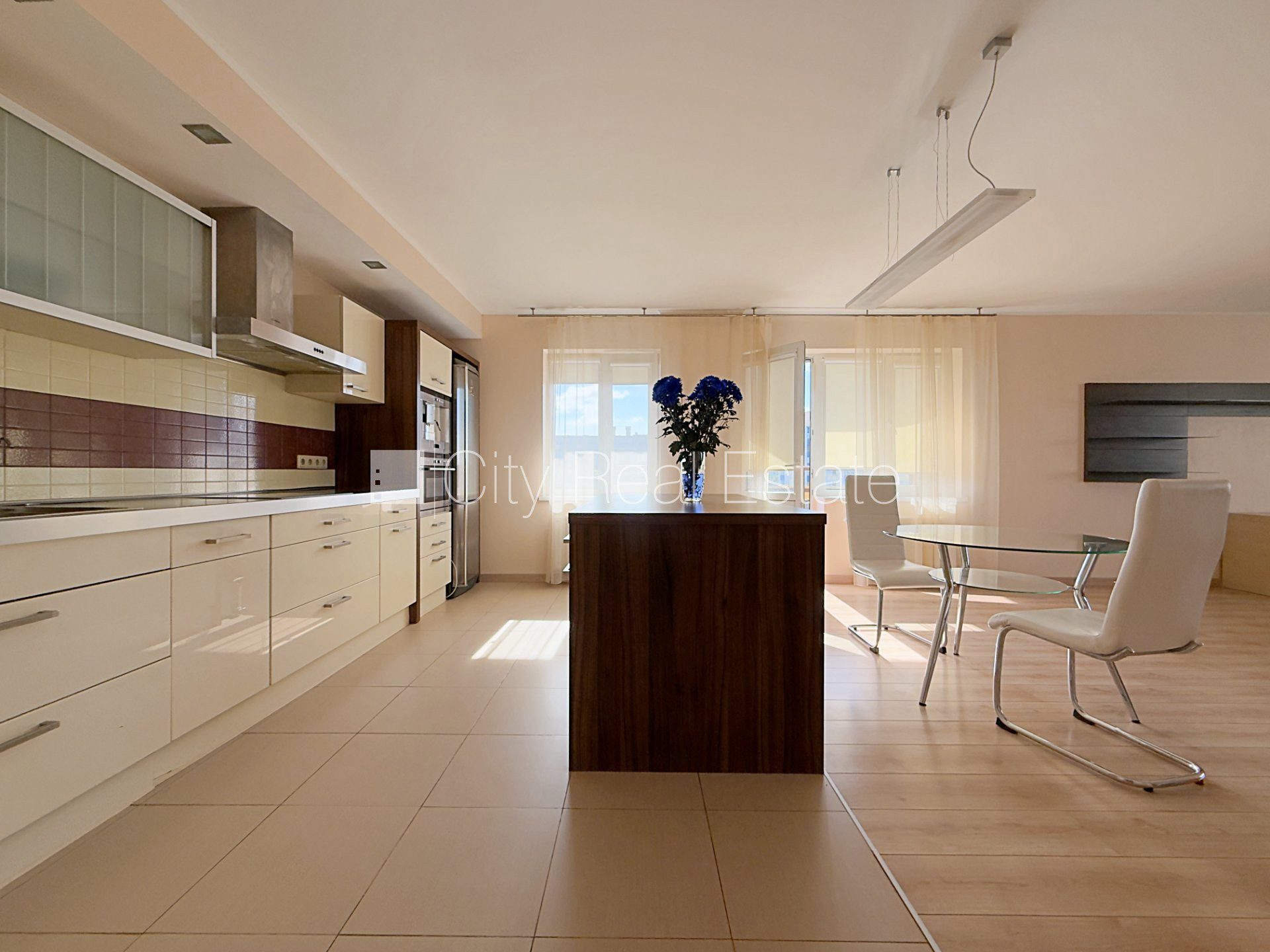 3 kambarių butas Rīga, Zolitūde, 131 m², parduodamas, Nuotrauka 3 iš 10