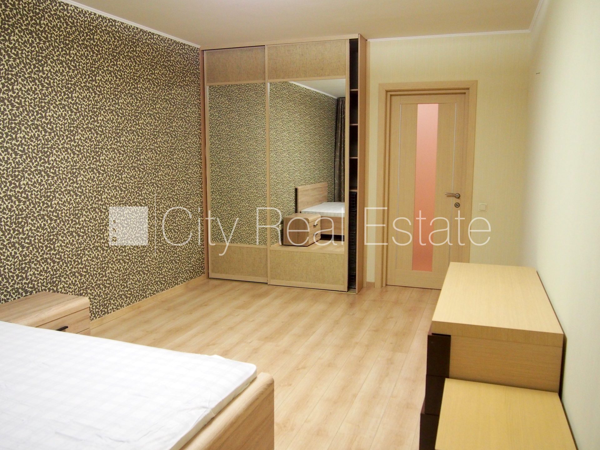 3 kambarių butas Rīga, Zolitūde, 131 m², parduodamas, Nuotrauka 8 iš 10